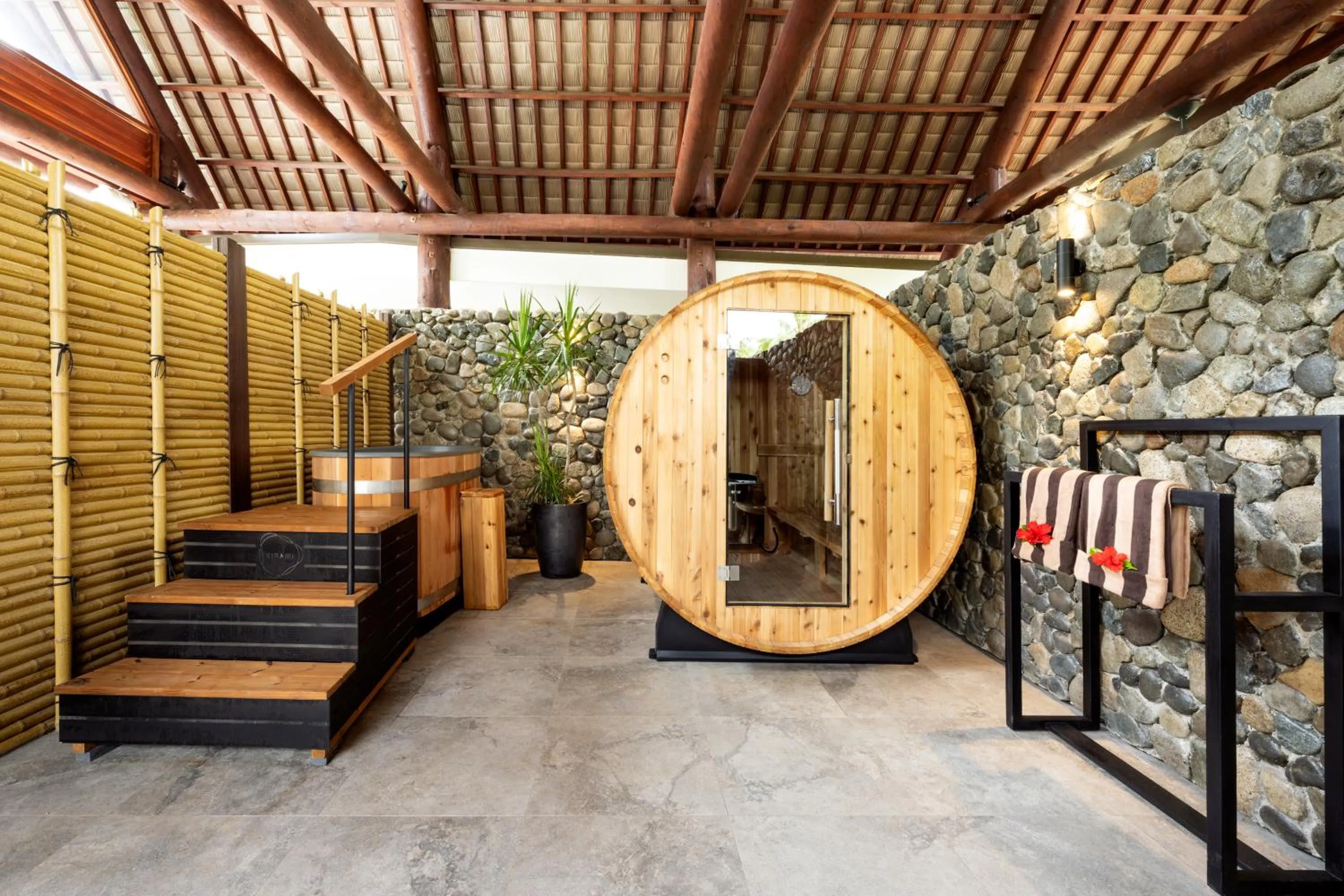 Sauna in Lomani Island Resort & Spa