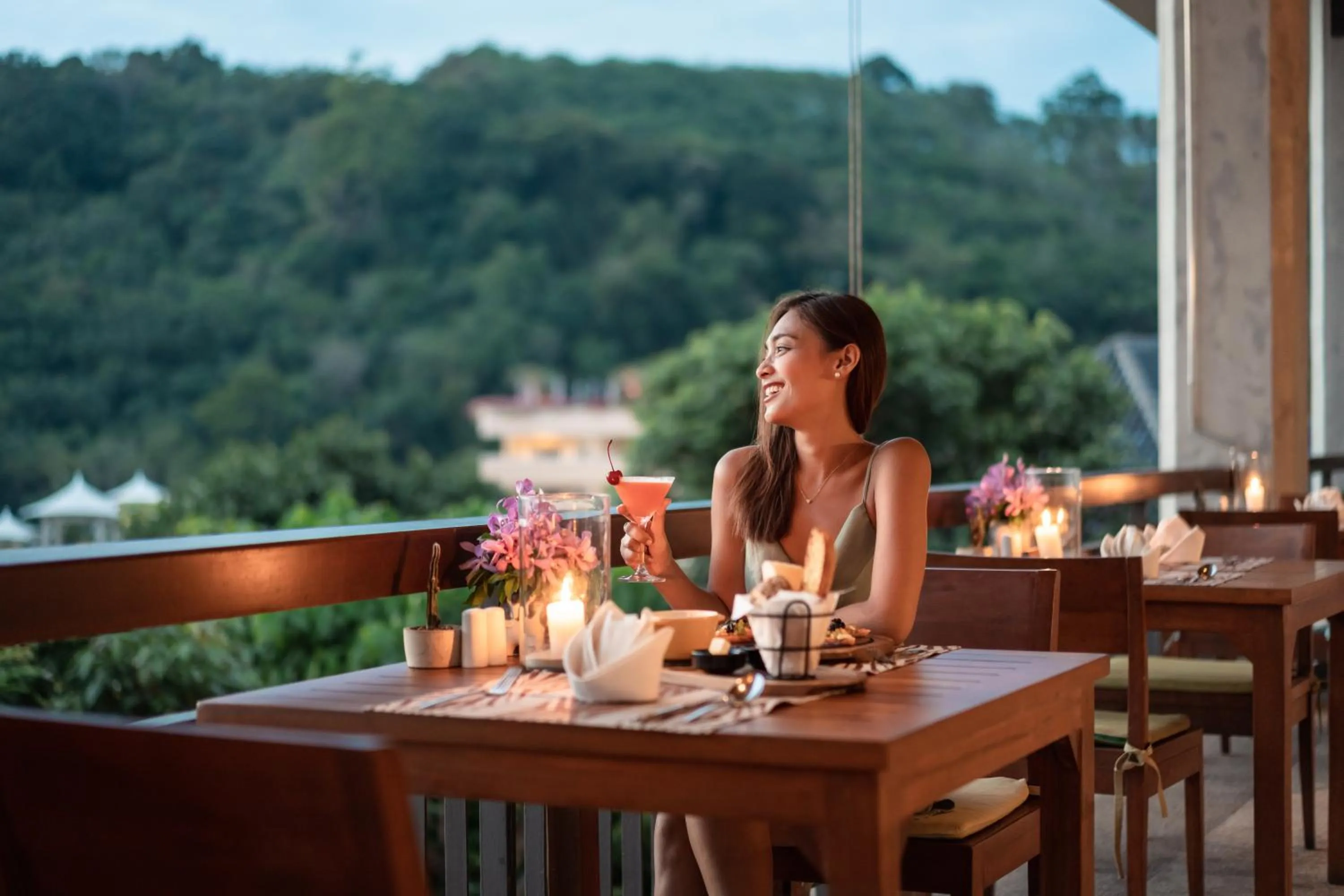 Restaurant/places to eat in Mandarava Resort and Spa, Karon Beach