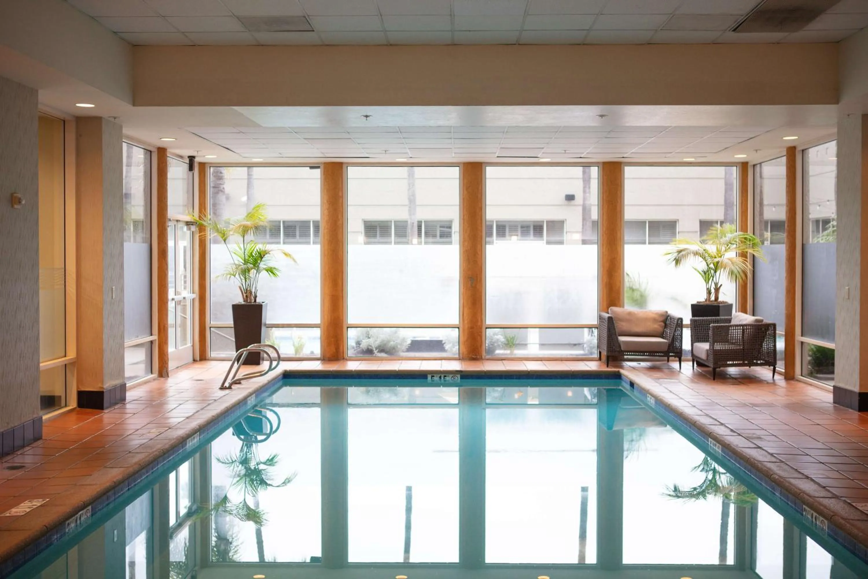 Pool view in DoubleTree by Hilton San Diego-Mission Valley