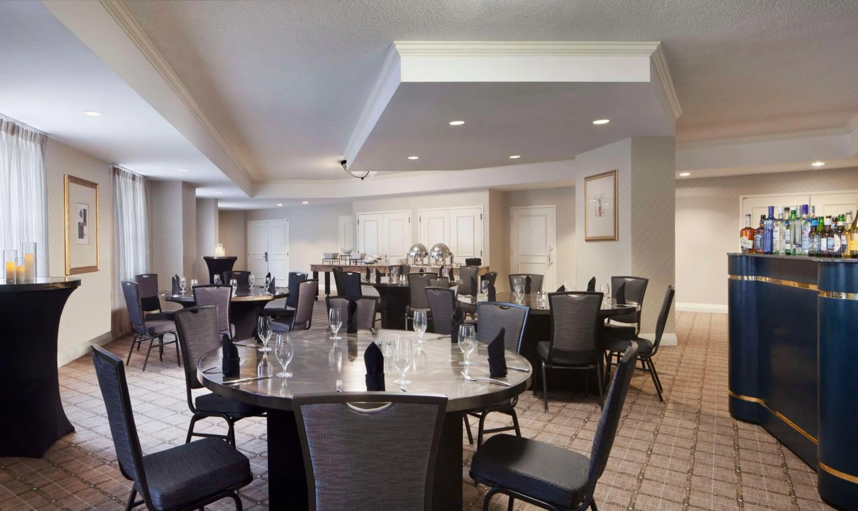 Meeting/conference room in Hilton Alexandria Old Town