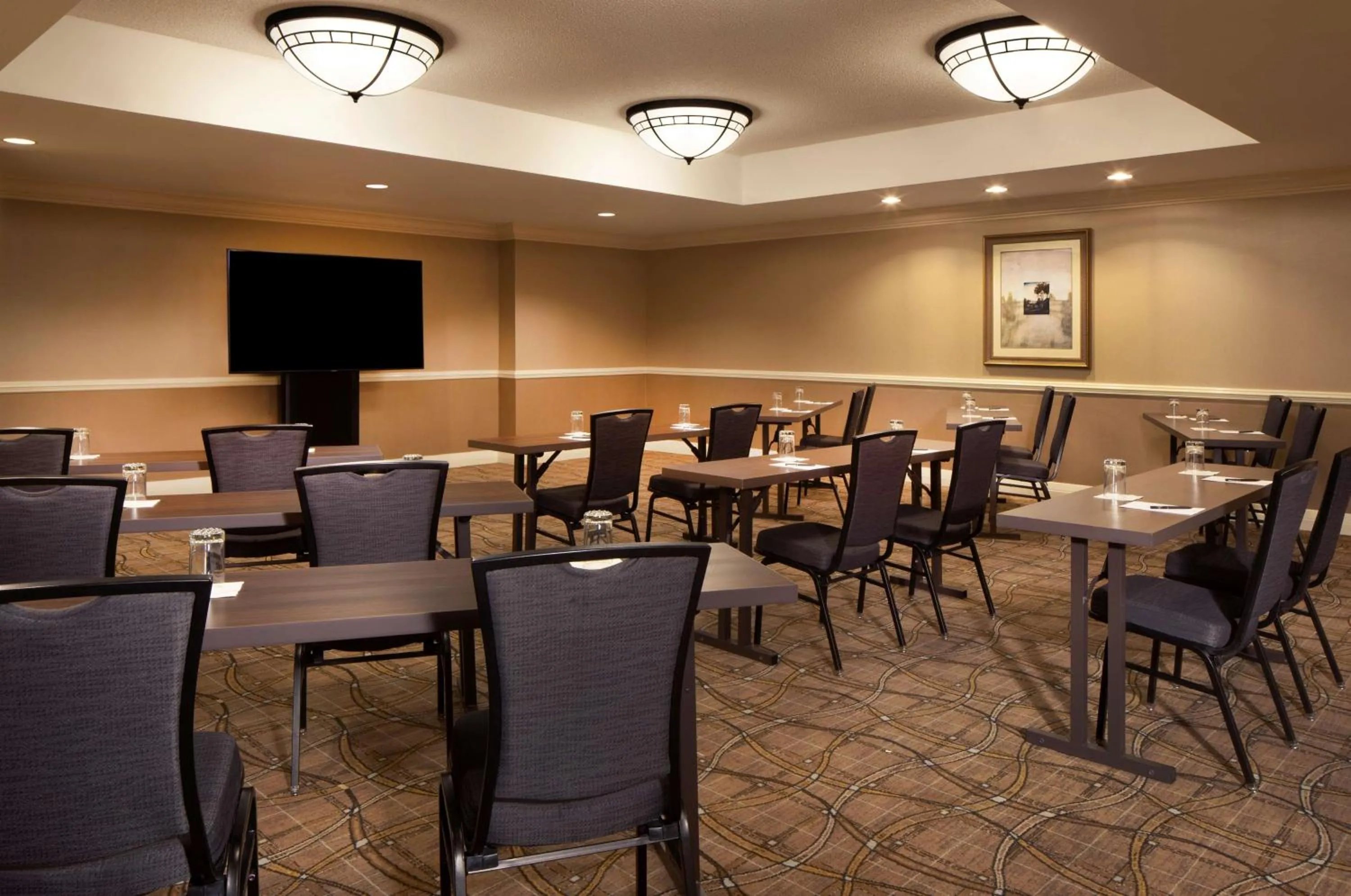 Meeting/conference room in Hilton Alexandria Old Town