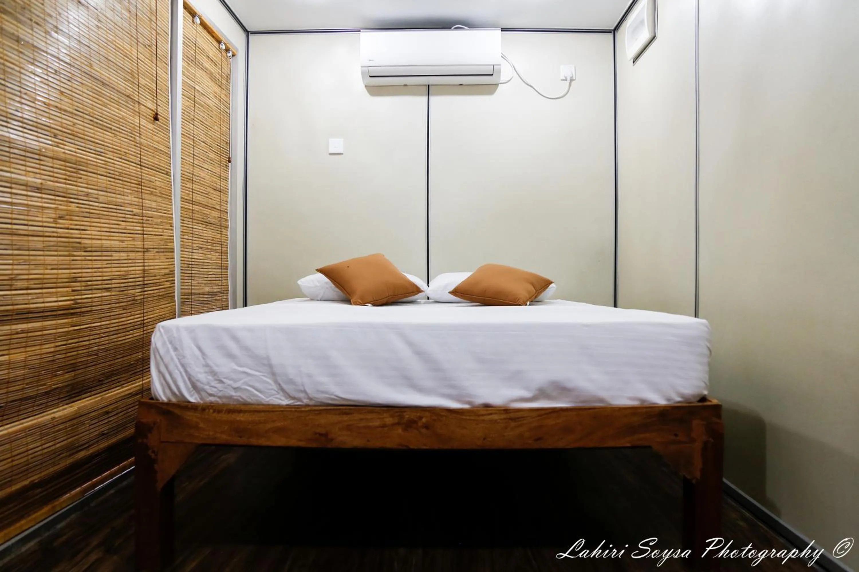 Bedroom, Bed in MA Villa Unawatuna