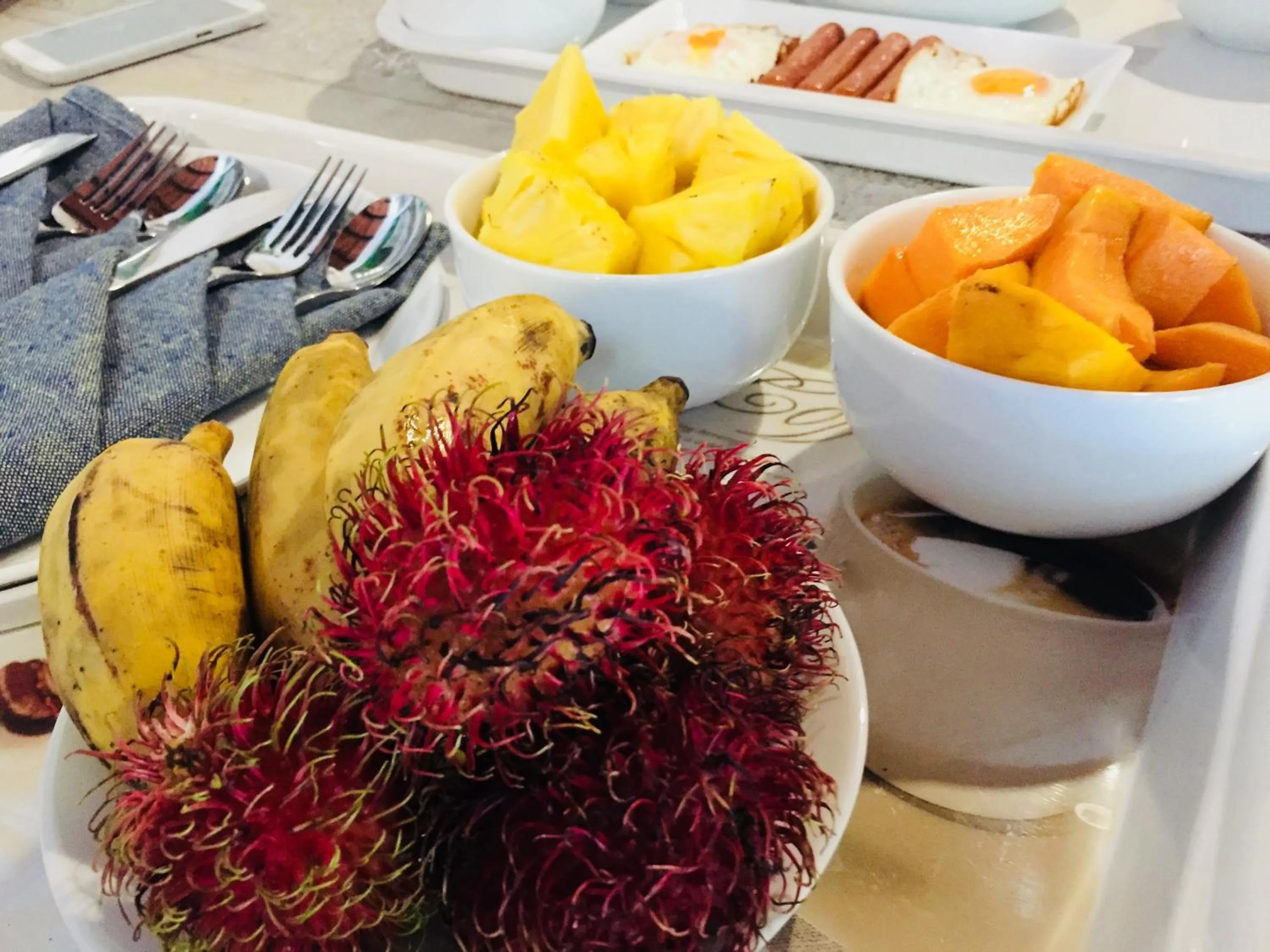 Continental breakfast in MA Villa Unawatuna