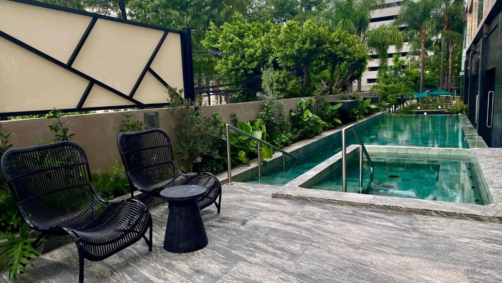 Swimming pool in Grand Fiesta Americana Guadalajara Country Club