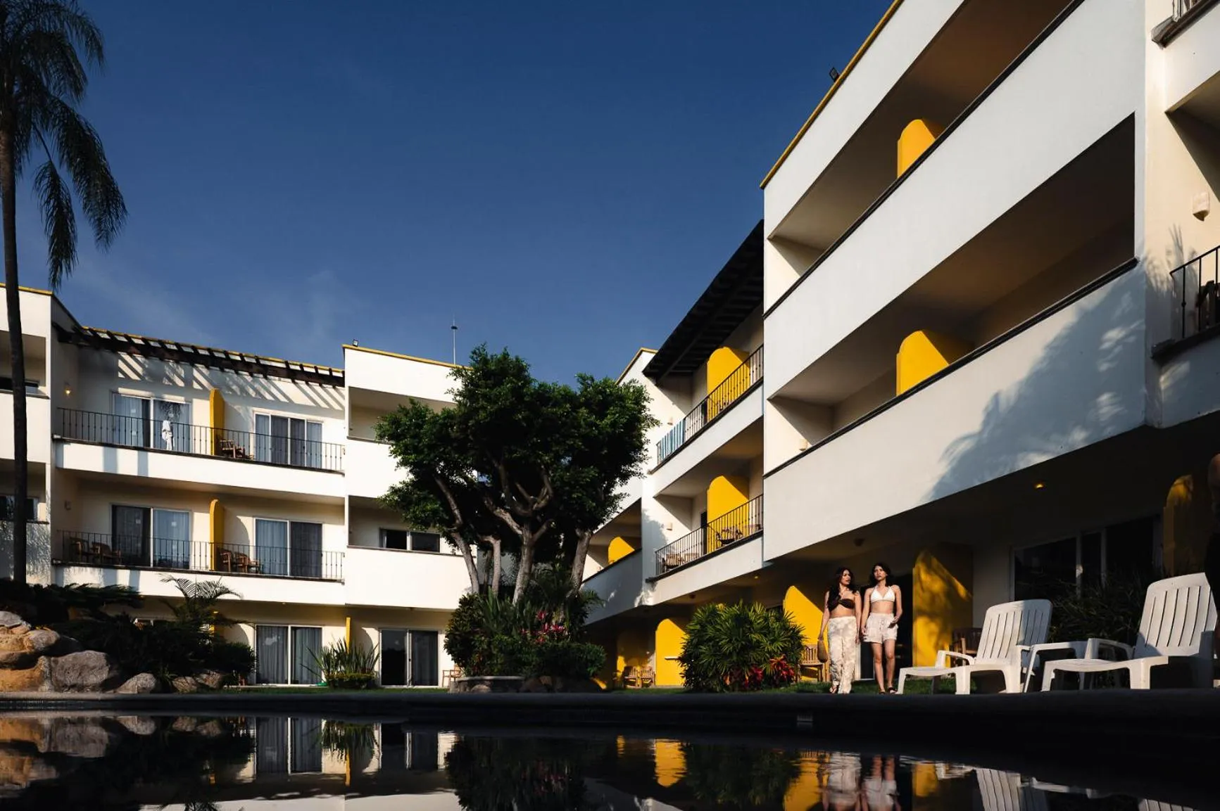 Property building in Casa Francisco