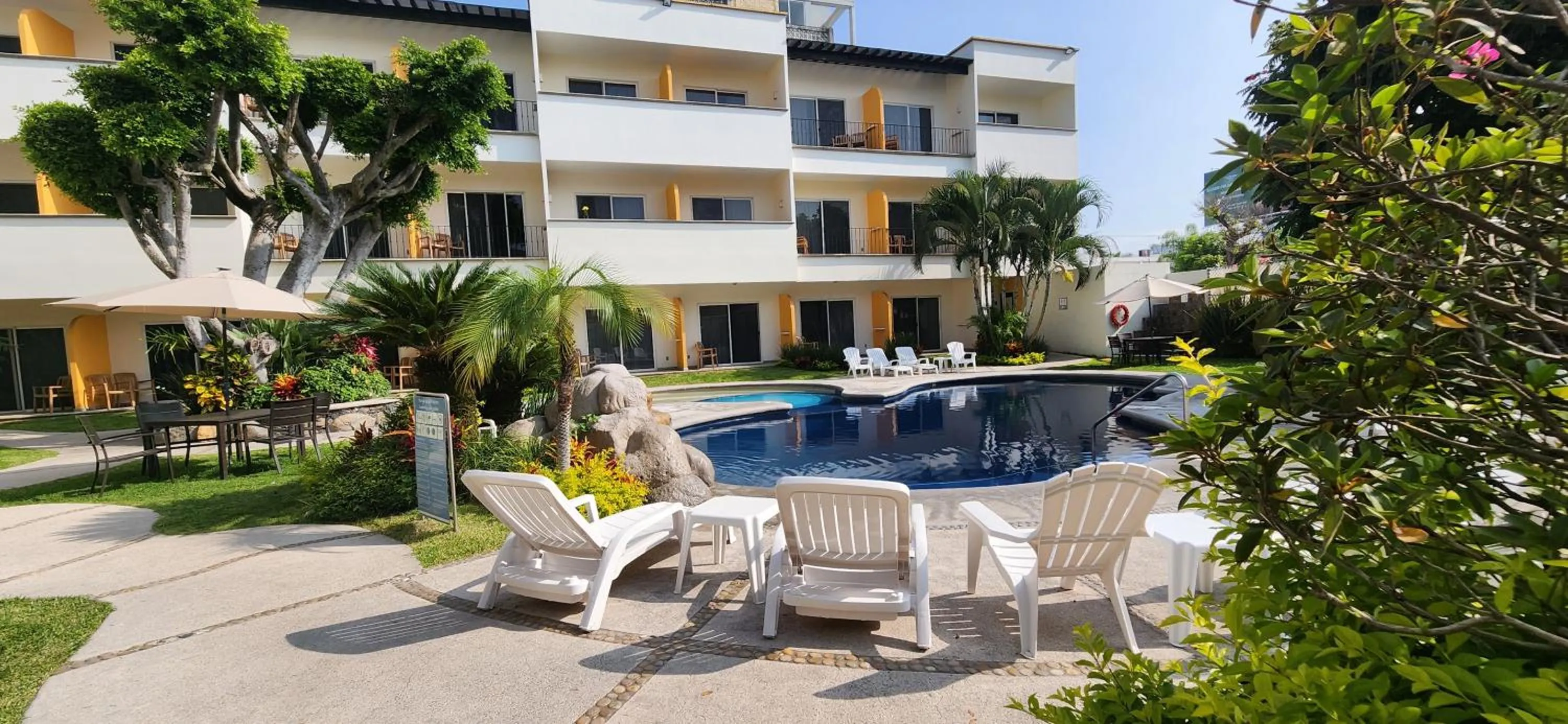 Swimming pool in Casa Francisco