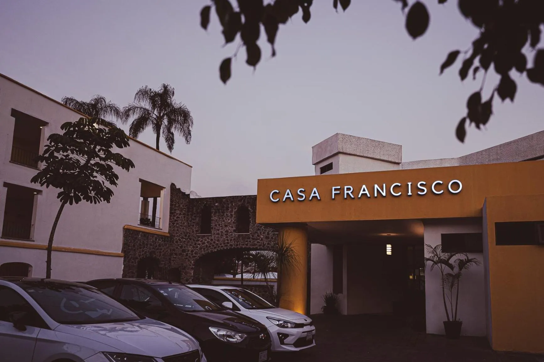 Facade/entrance in Casa Francisco