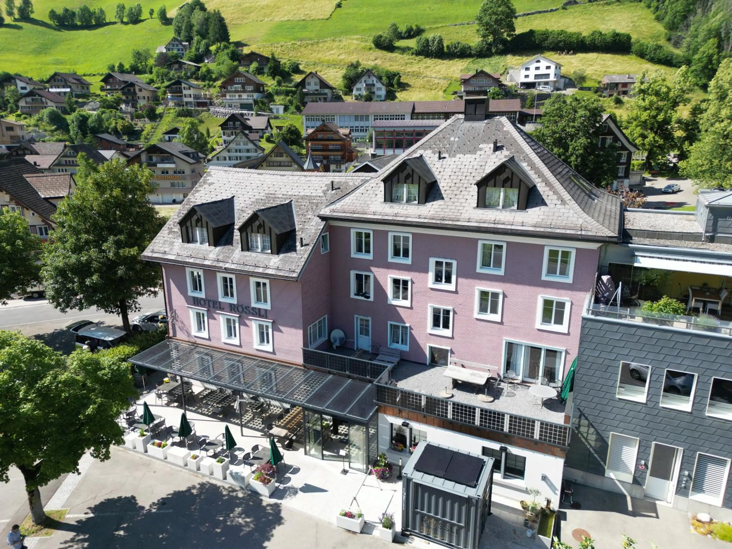 Property building in Hotel Restaurant Rössli