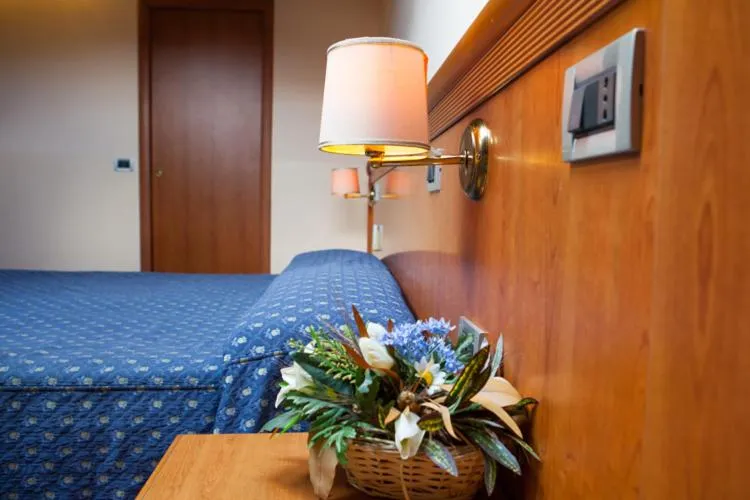 Bed in Nights In Rome