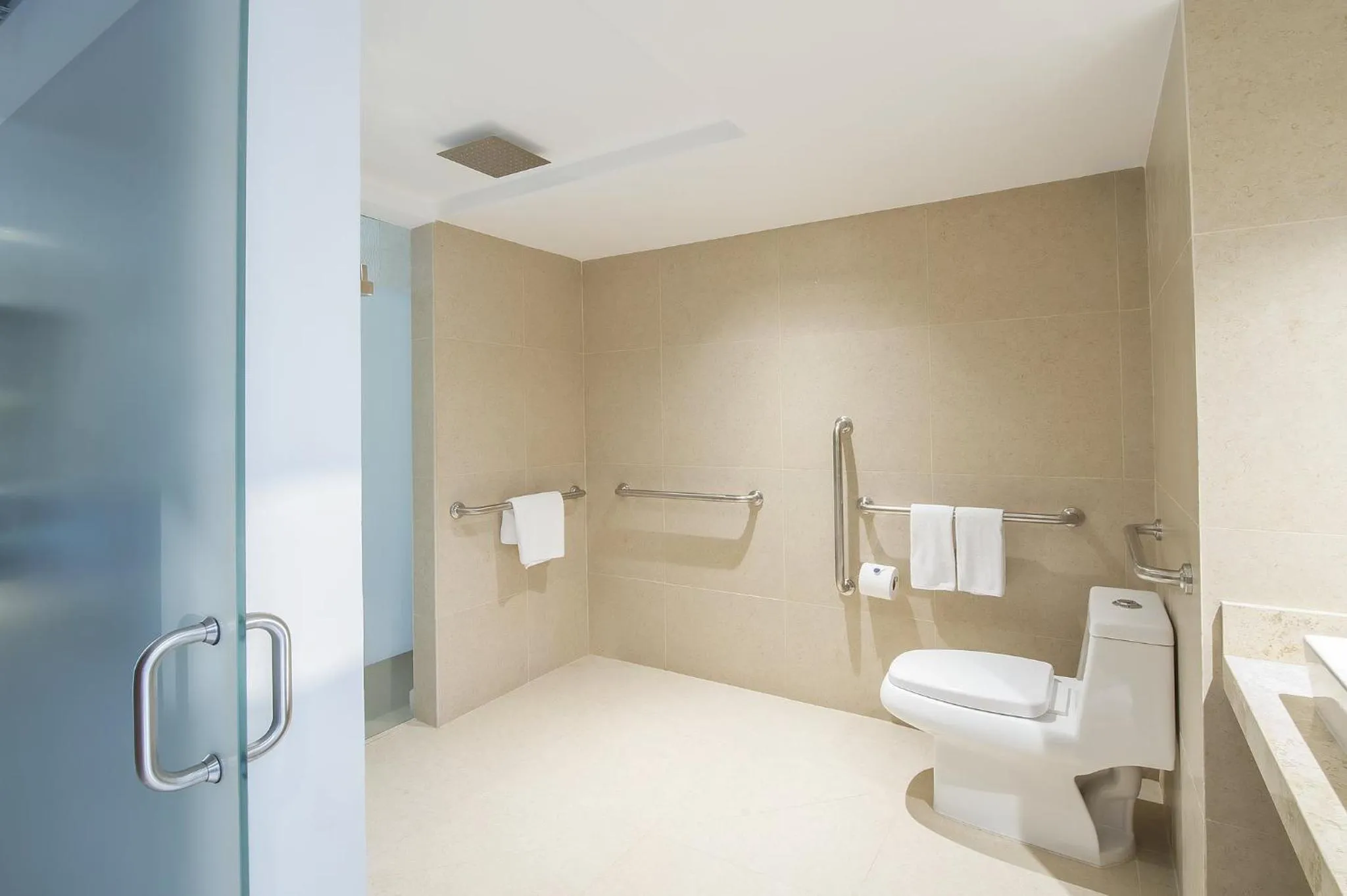 Photo of the whole room in Fiesta Americana Condesa Cancun - All Inclusive