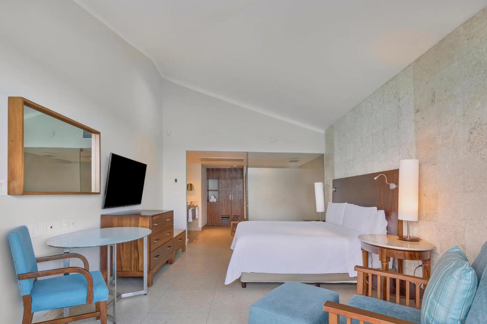 Bedroom, Bed in Fiesta Americana Condesa Cancun - All Inclusive