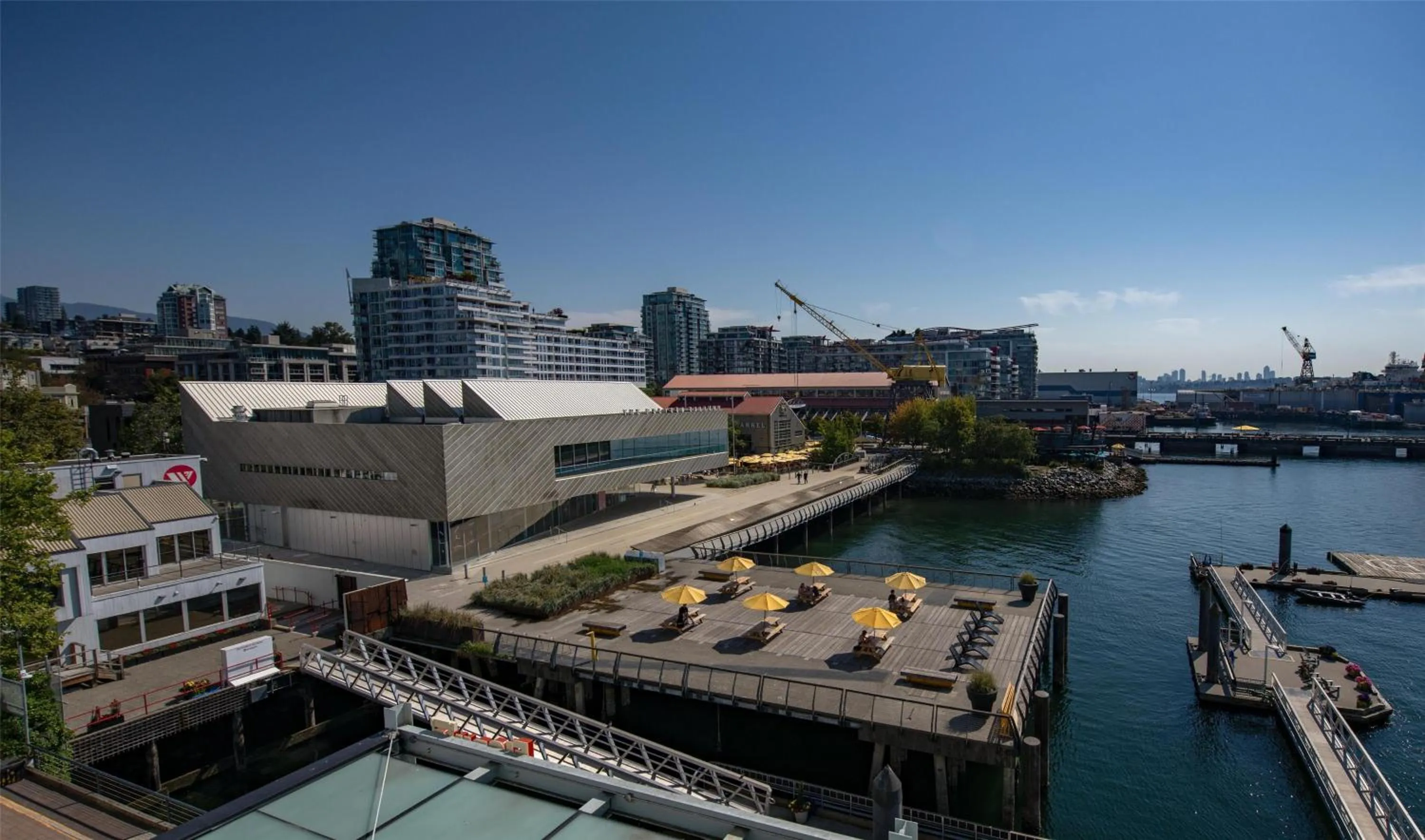 Bedroom in Coast Lonsdale Quay Hotel