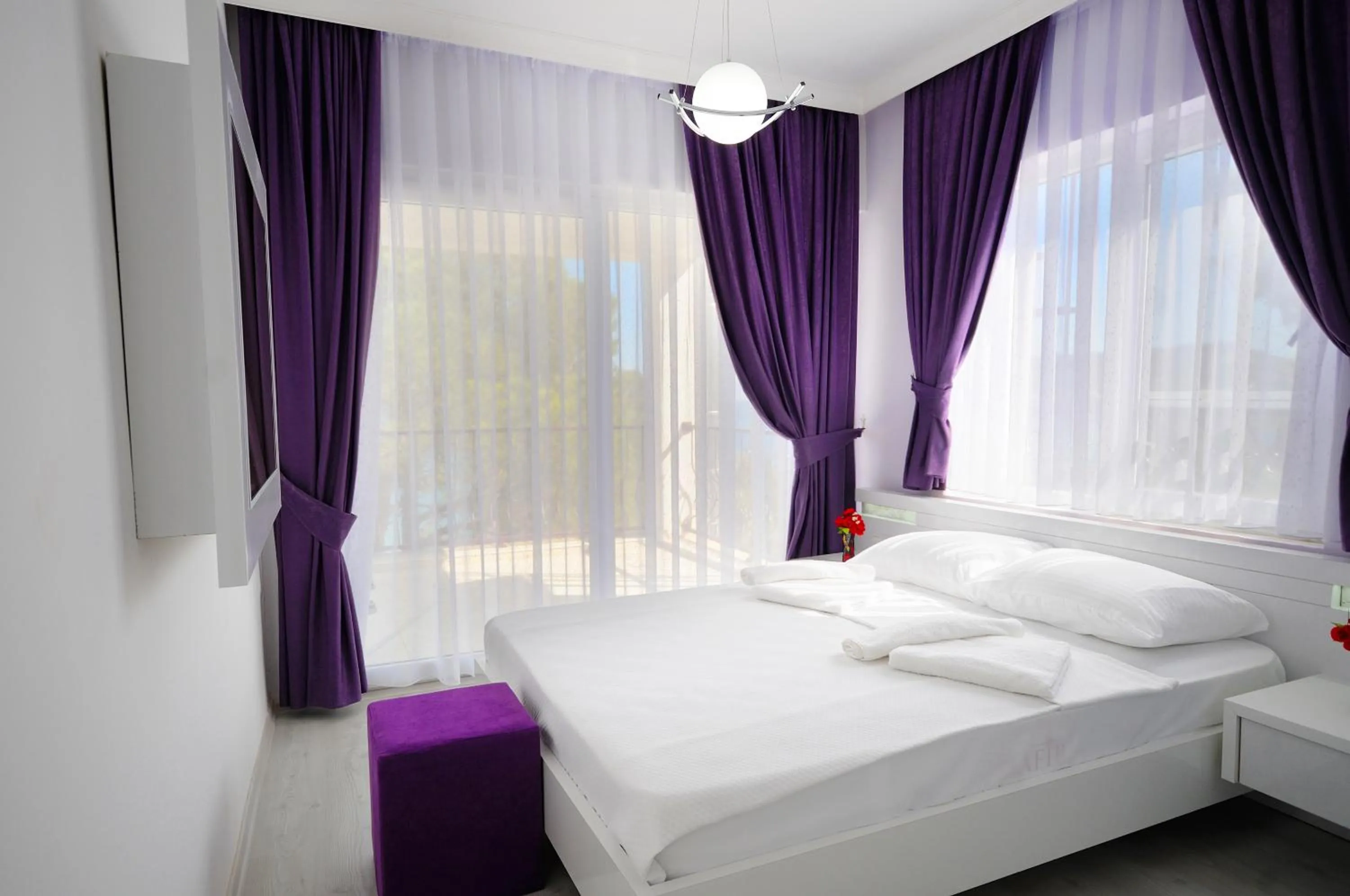 Photo of the whole room, Bed in Fuda Hotel