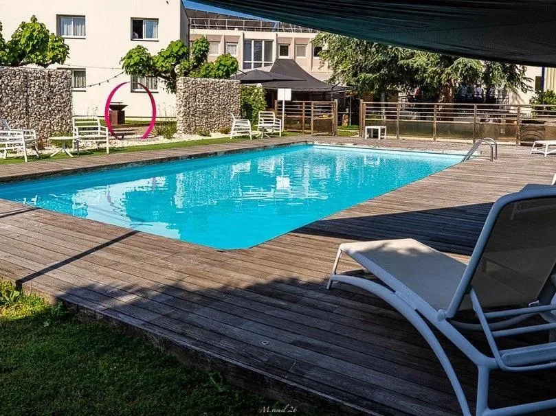 Garden in Hôtel Karène