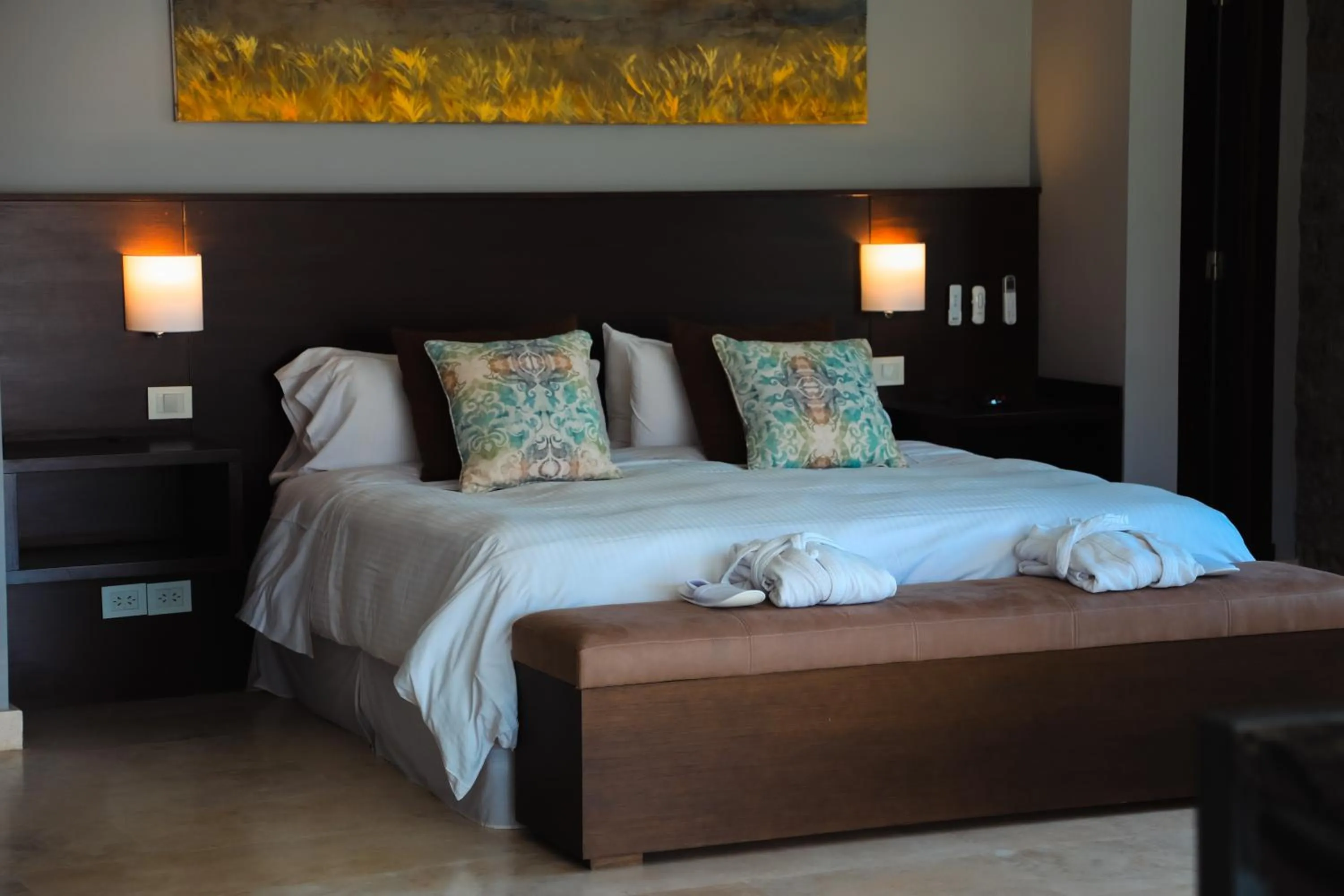 Bed in El Carmelo Mountain Lodge