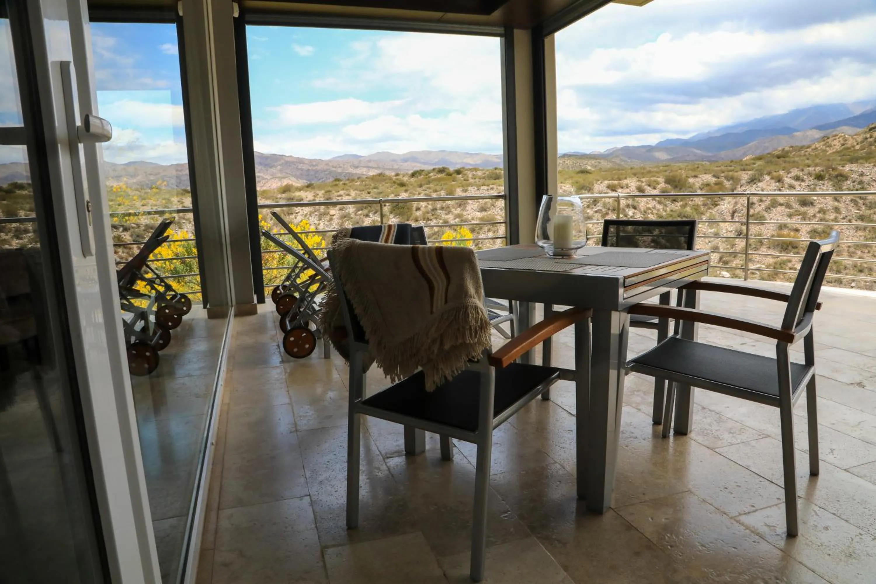 Balcony/Terrace in El Carmelo Mountain Lodge