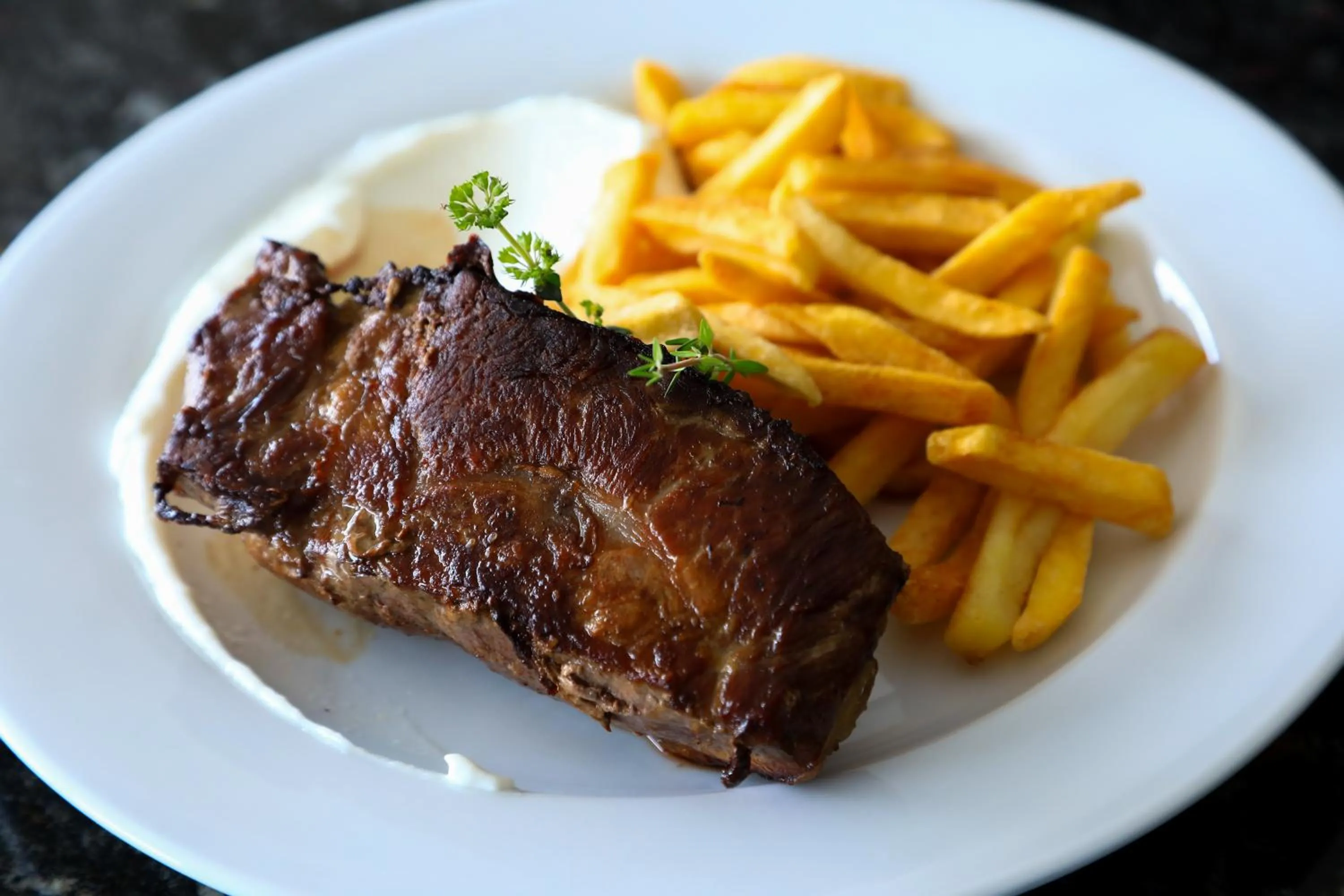 Food in El Carmelo Mountain Lodge