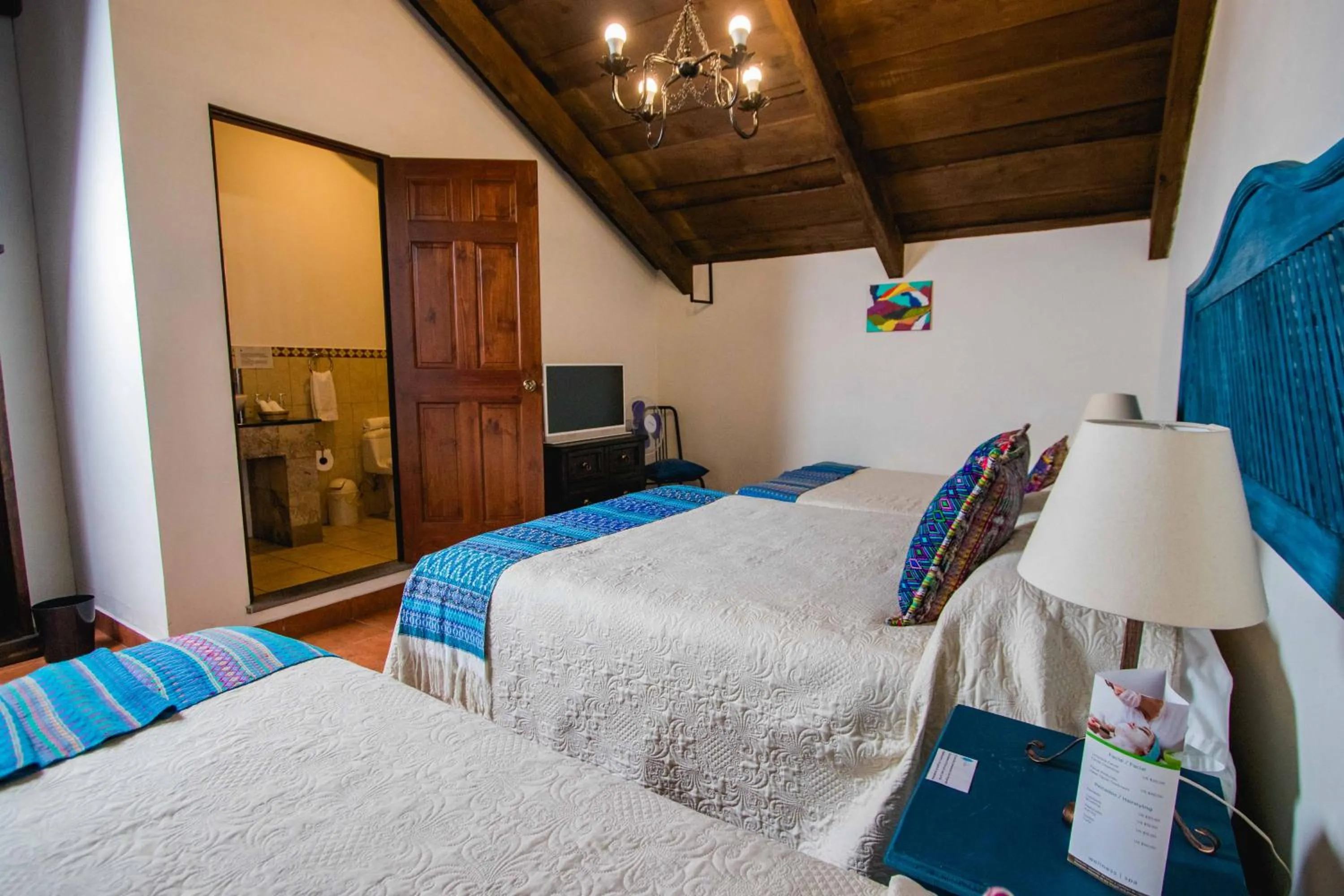 Bedroom, Bed in Hotel la Galería