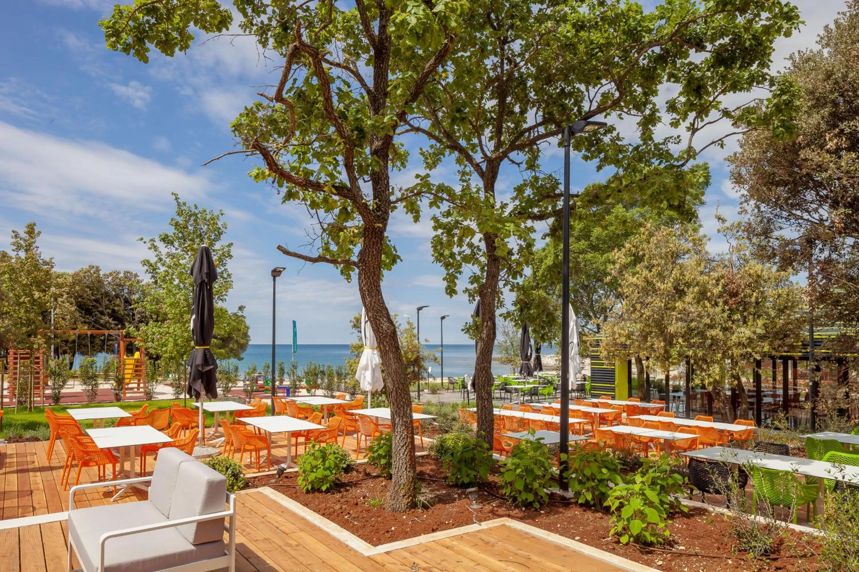 Restaurant/places to eat in Camping Homes Mon Perin