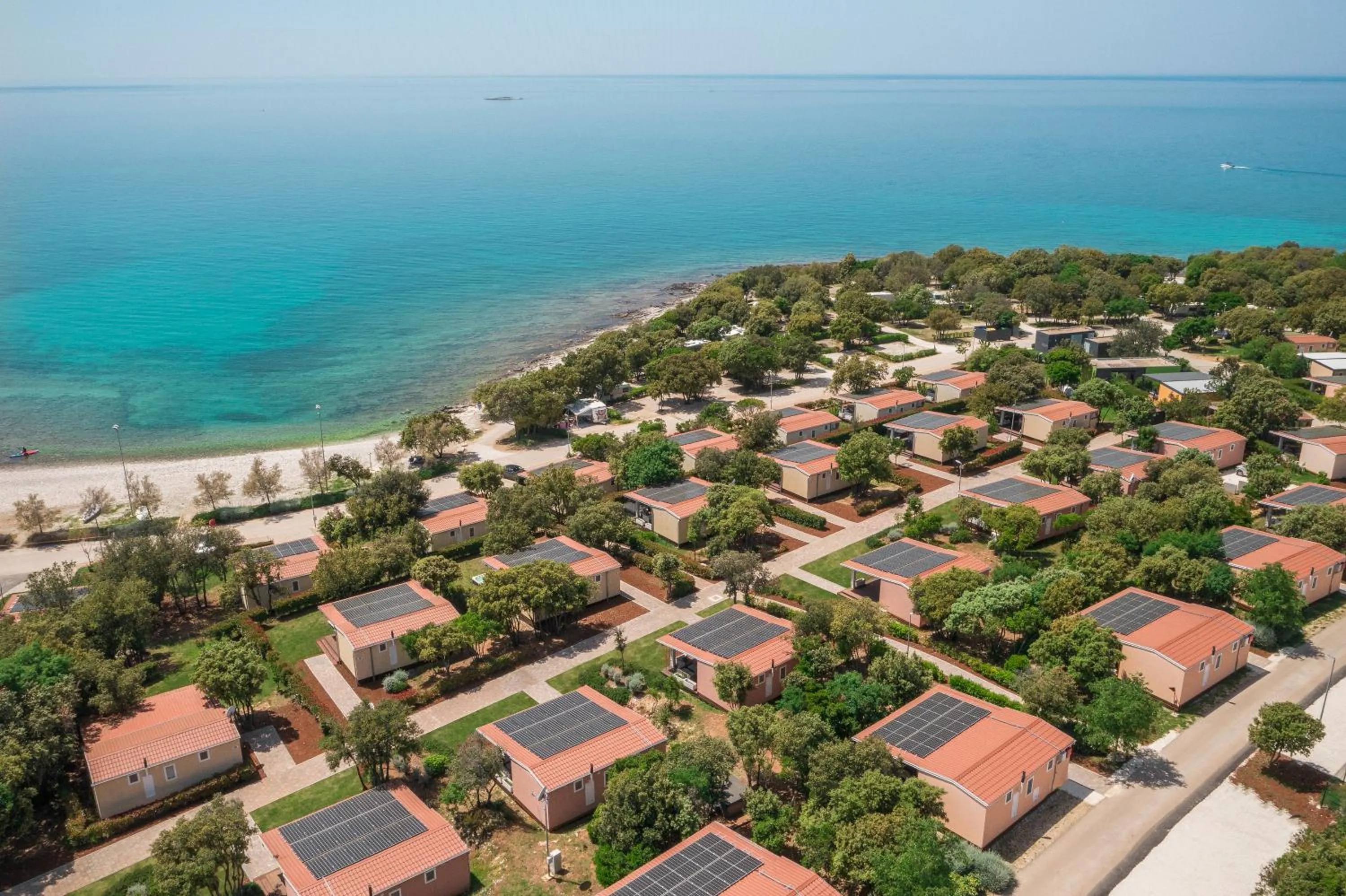 Day in Camping Homes Mon Perin