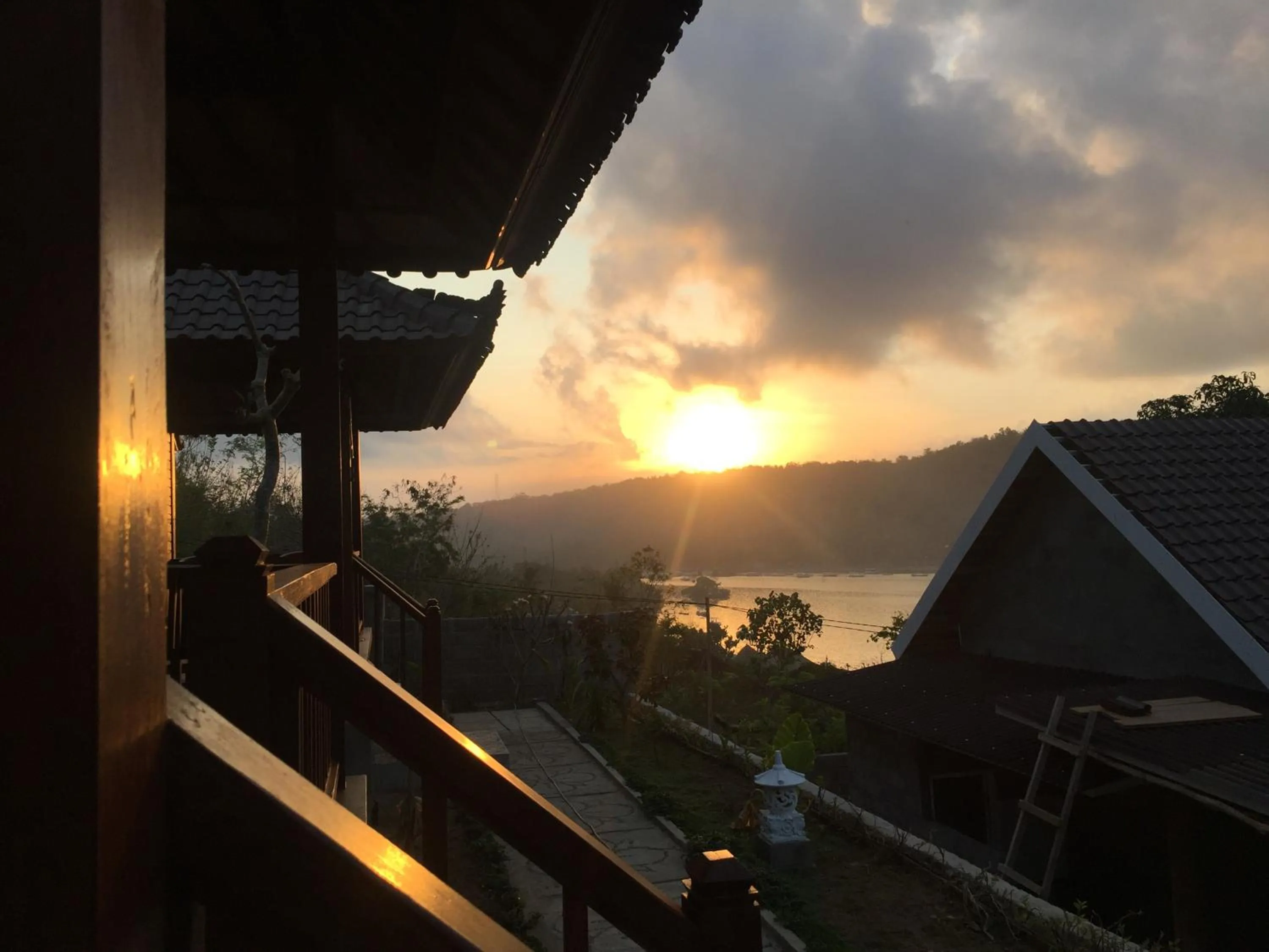 Sea view in Sunday Huts Lembongan