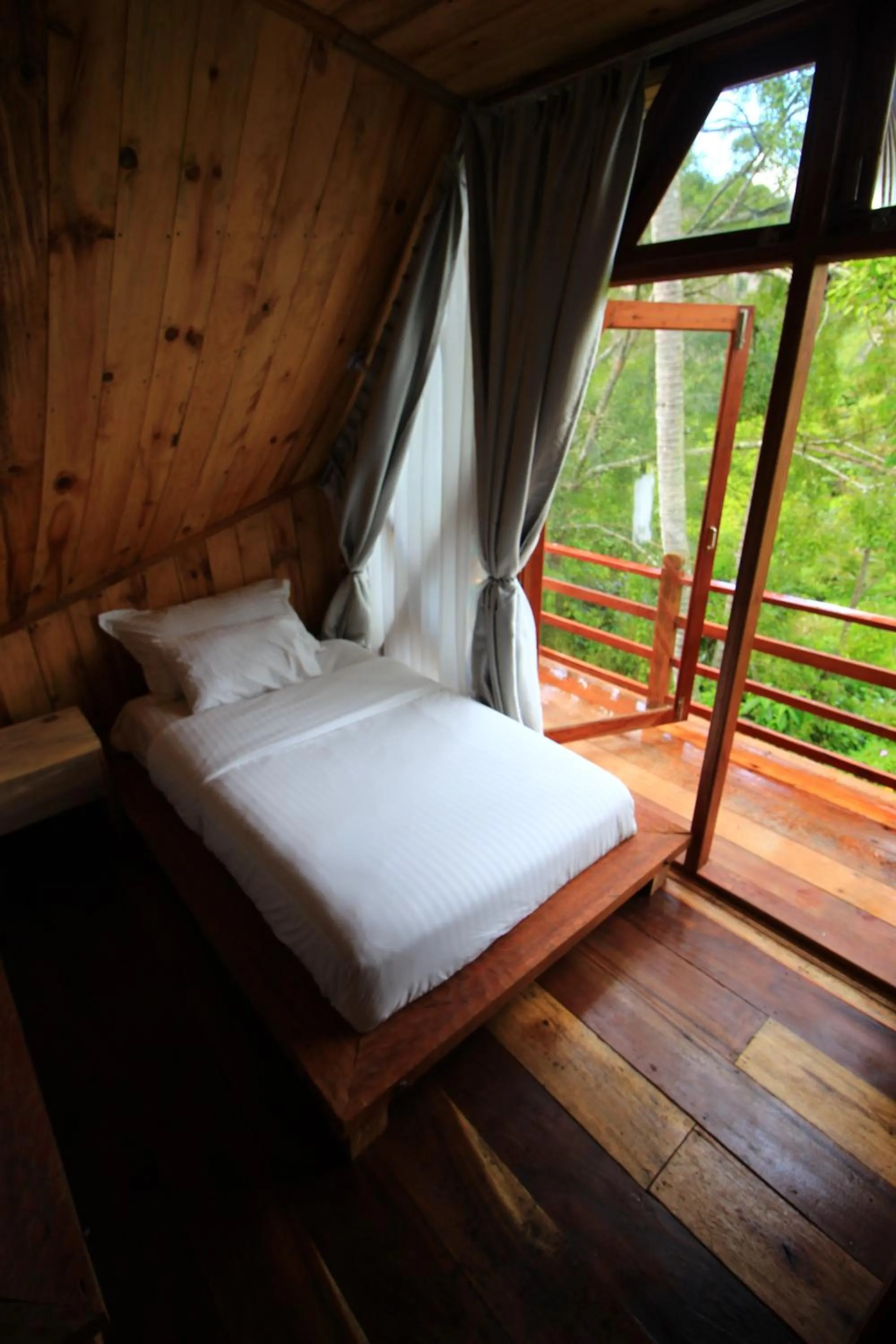 Bed in Padi Ecolodge