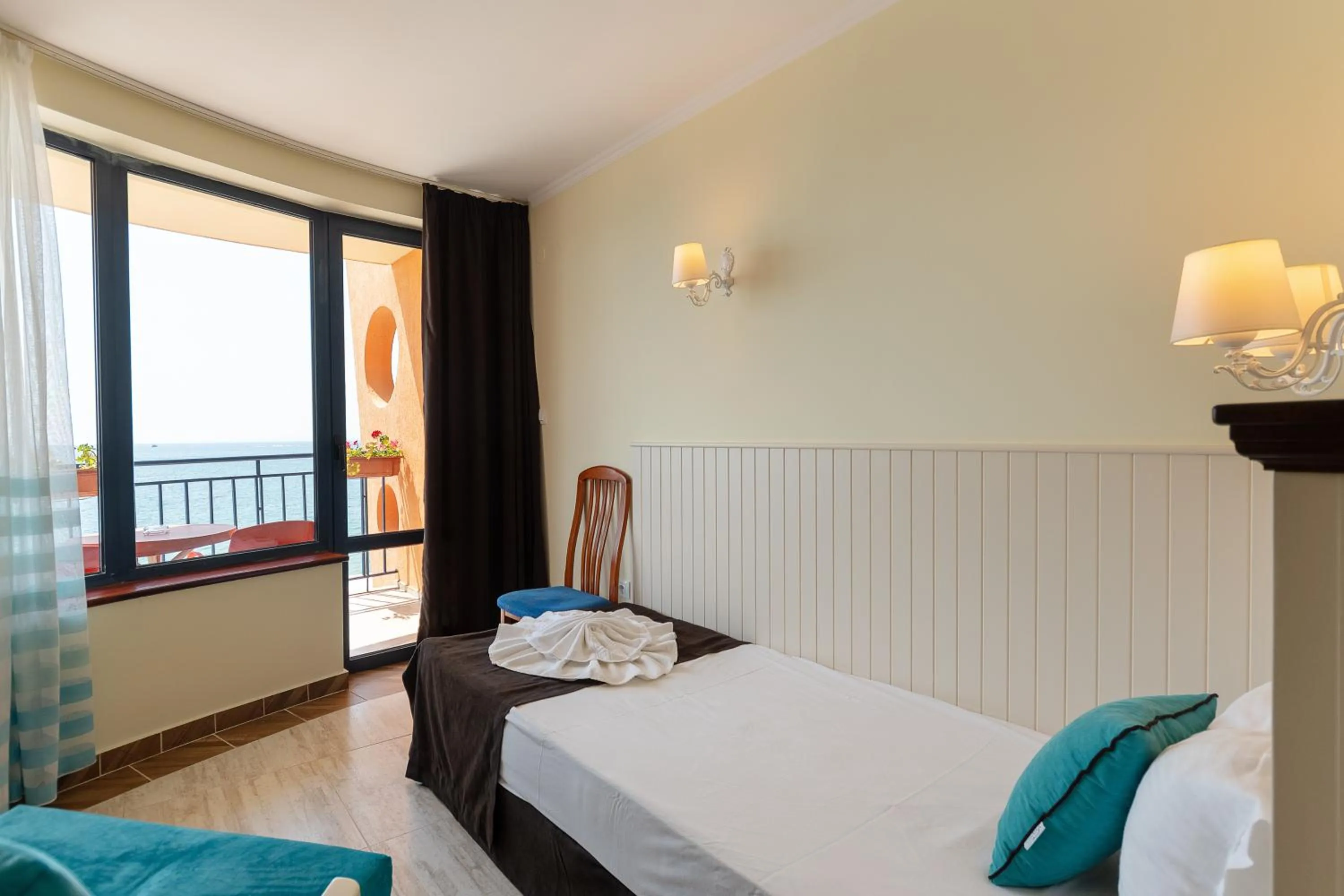 Bed in Hotel Evridika