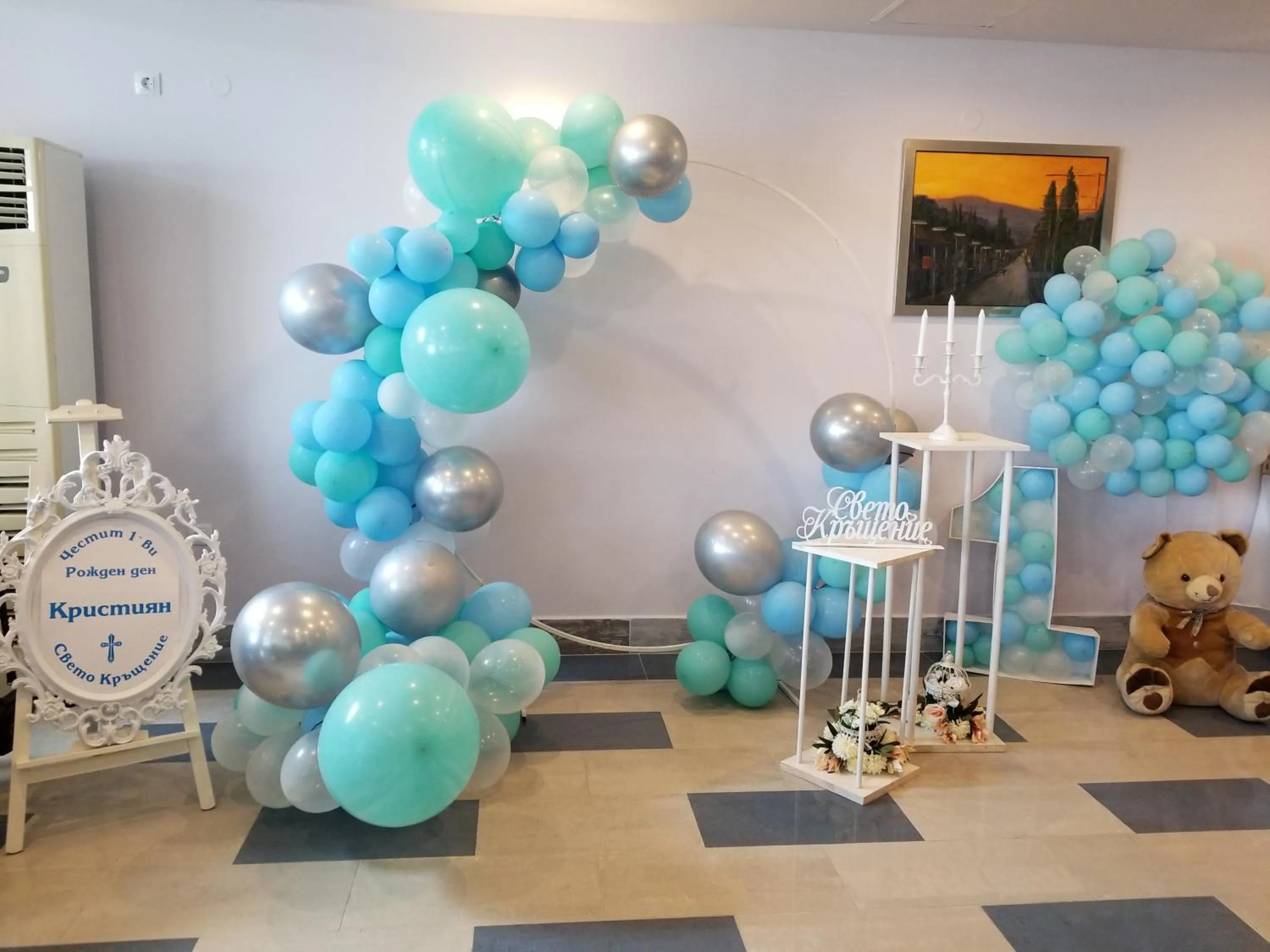 Restaurant/places to eat in Hotel Evridika