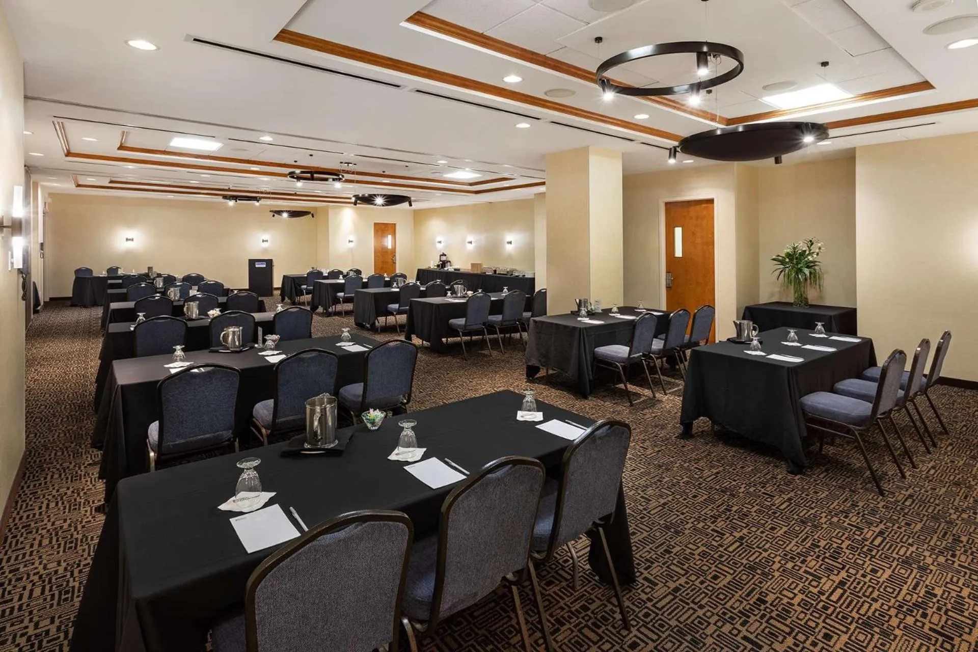 Meeting/conference room in Hilton Garden Inn Montreal Centre-Ville