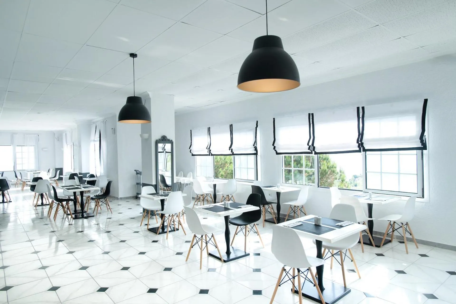 Restaurant/places to eat in Bianco Olympico Beach Resort-All Inclusive