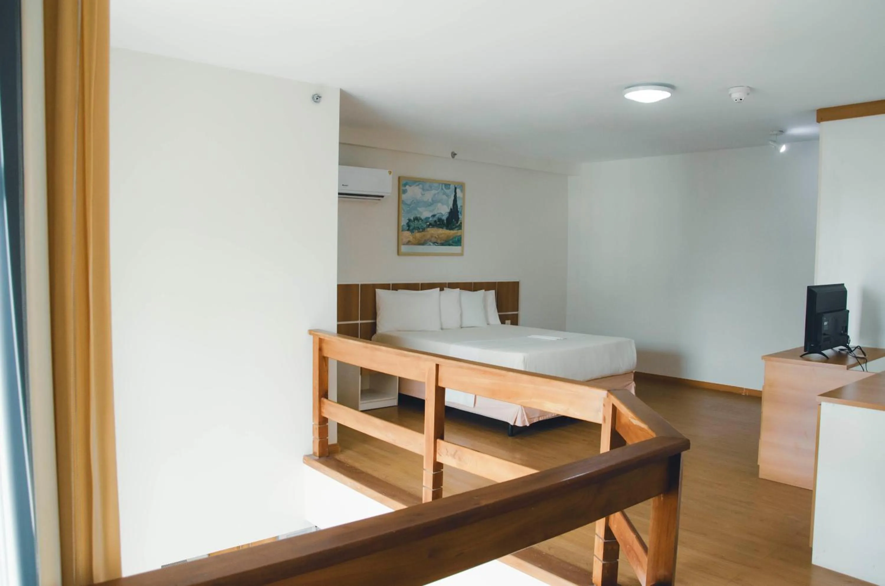 Bedroom in Hotel City Hall