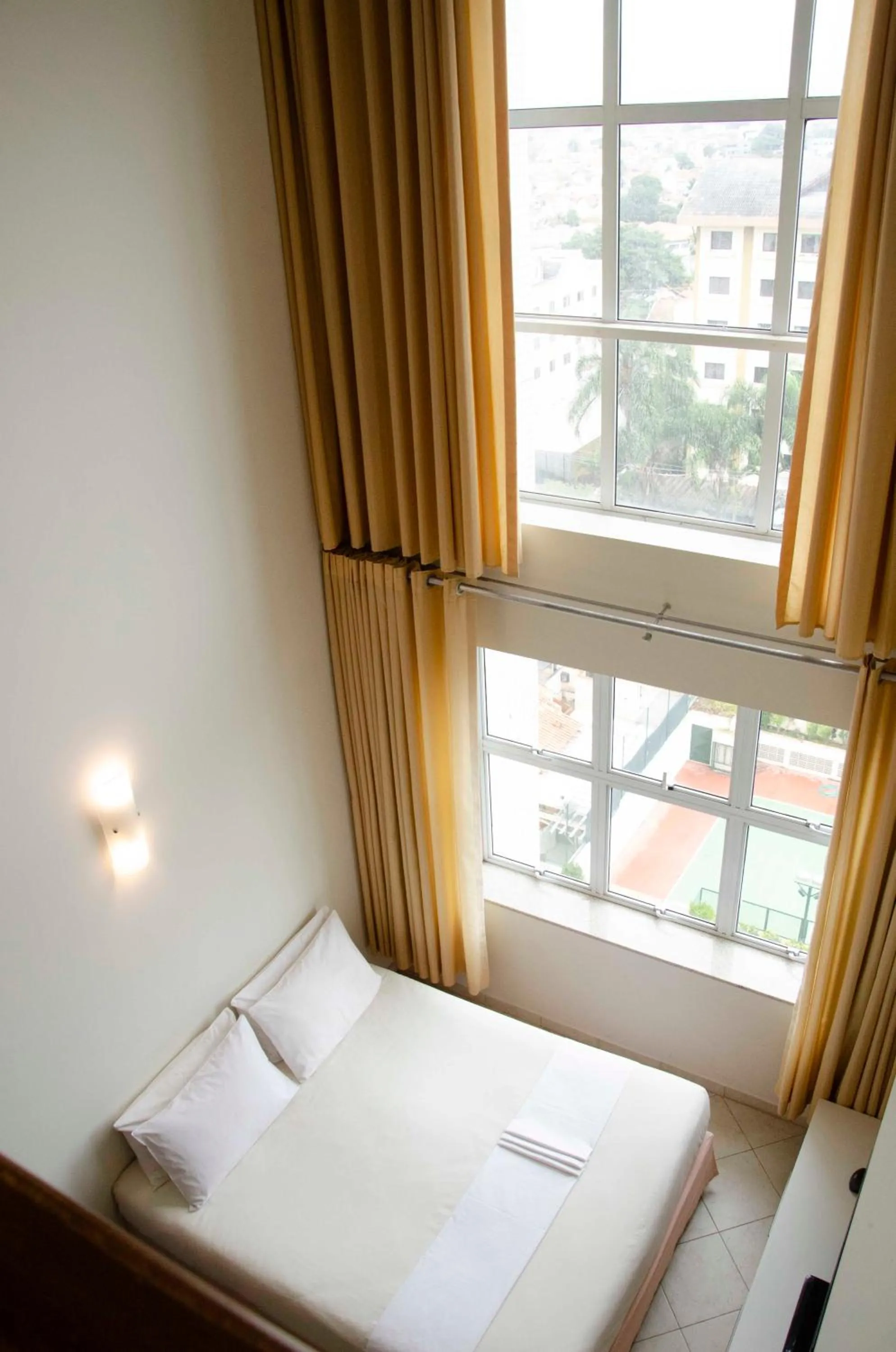 Bedroom, Bed in Hotel City Hall