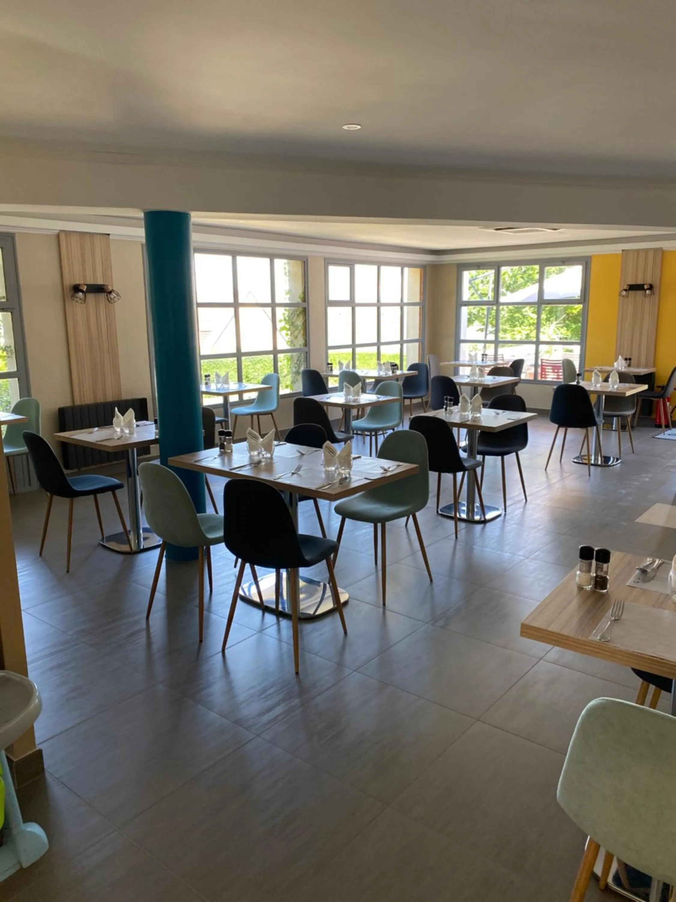 Restaurant/places to eat in Campanile Saumur