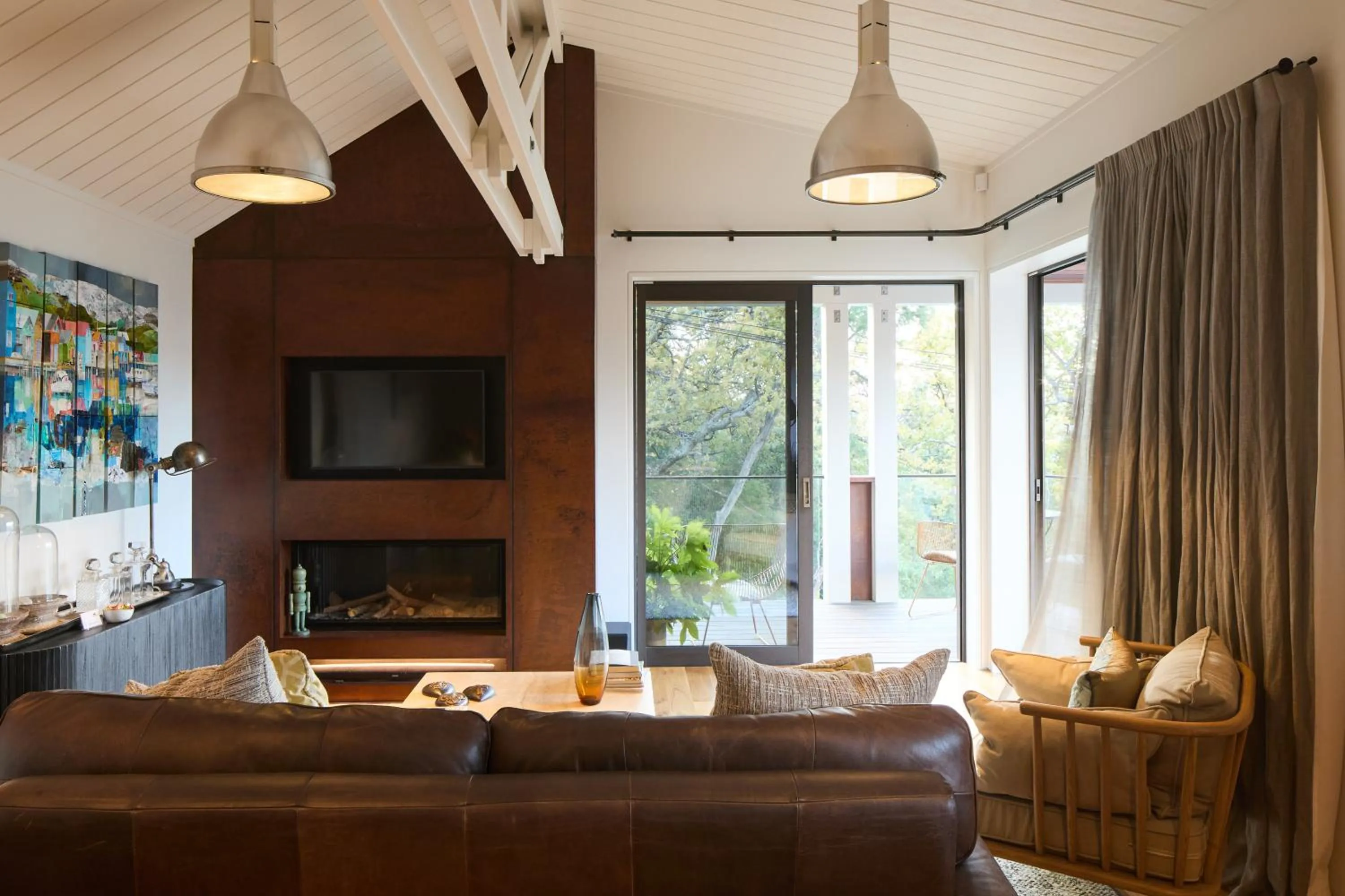 TV and multimedia in Newton Heights