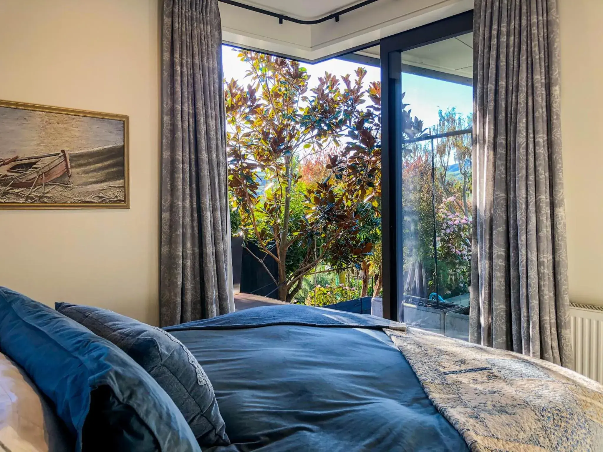 Double Room with Private Bathroom in Newton Heights Double Room with Private Bathroom in Newton Heights