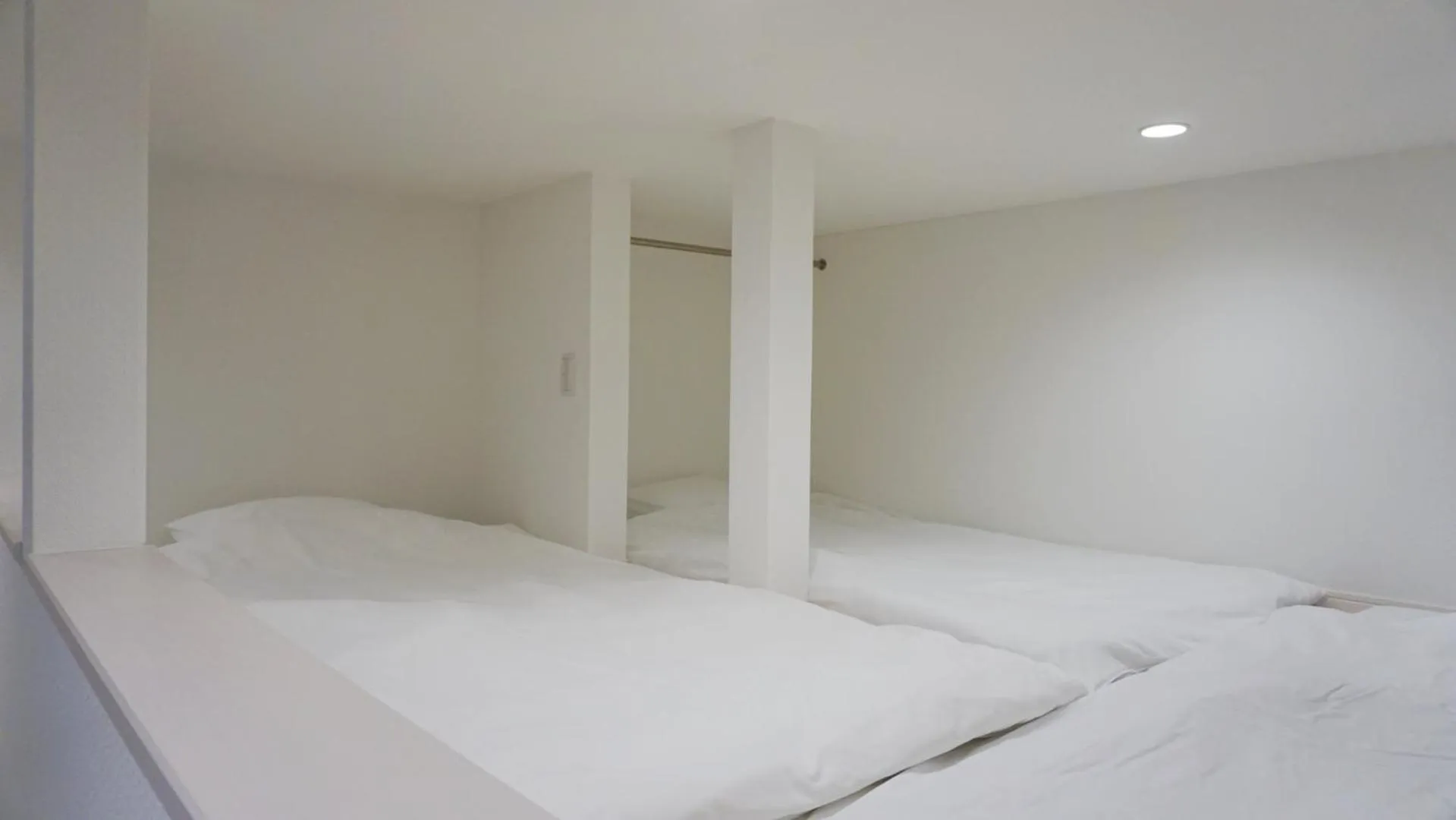 Bed in TRIP POD SUMIYOSHI B
