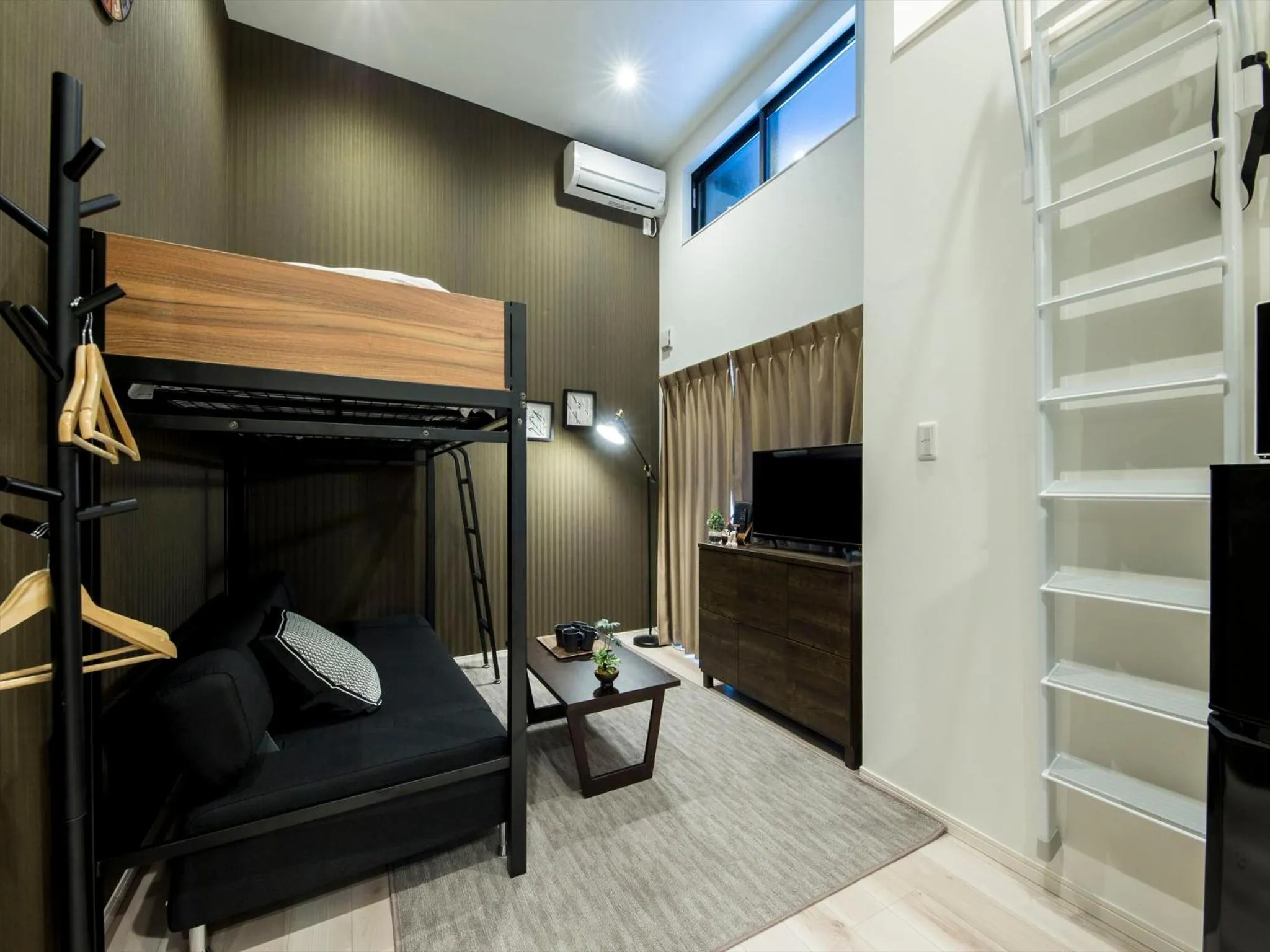 Living room in TRIP POD SUMIYOSHI B