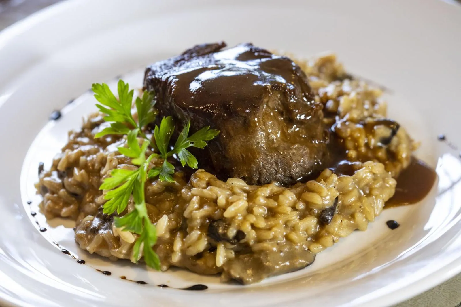 Restaurant/places to eat in Del Mar Hotel