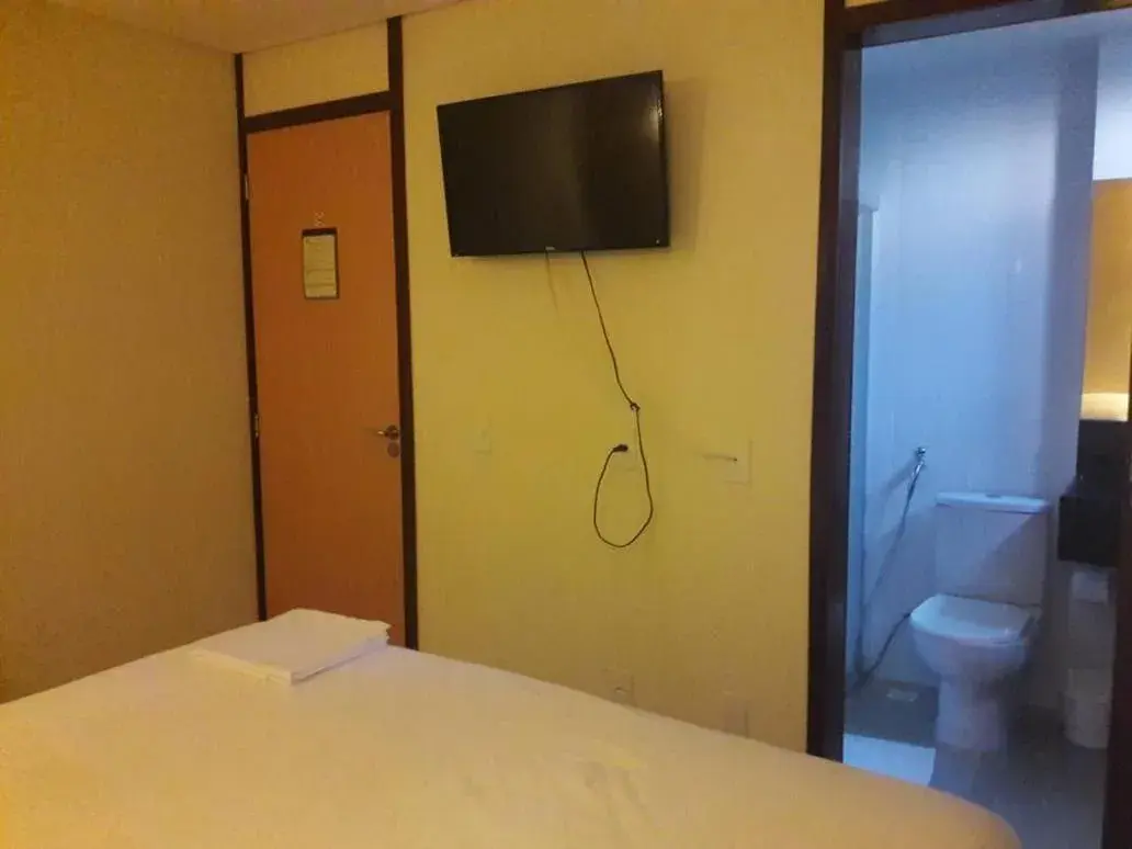 Economy Double Room in Pousada Laguna Economy Double Room in Pousada Laguna