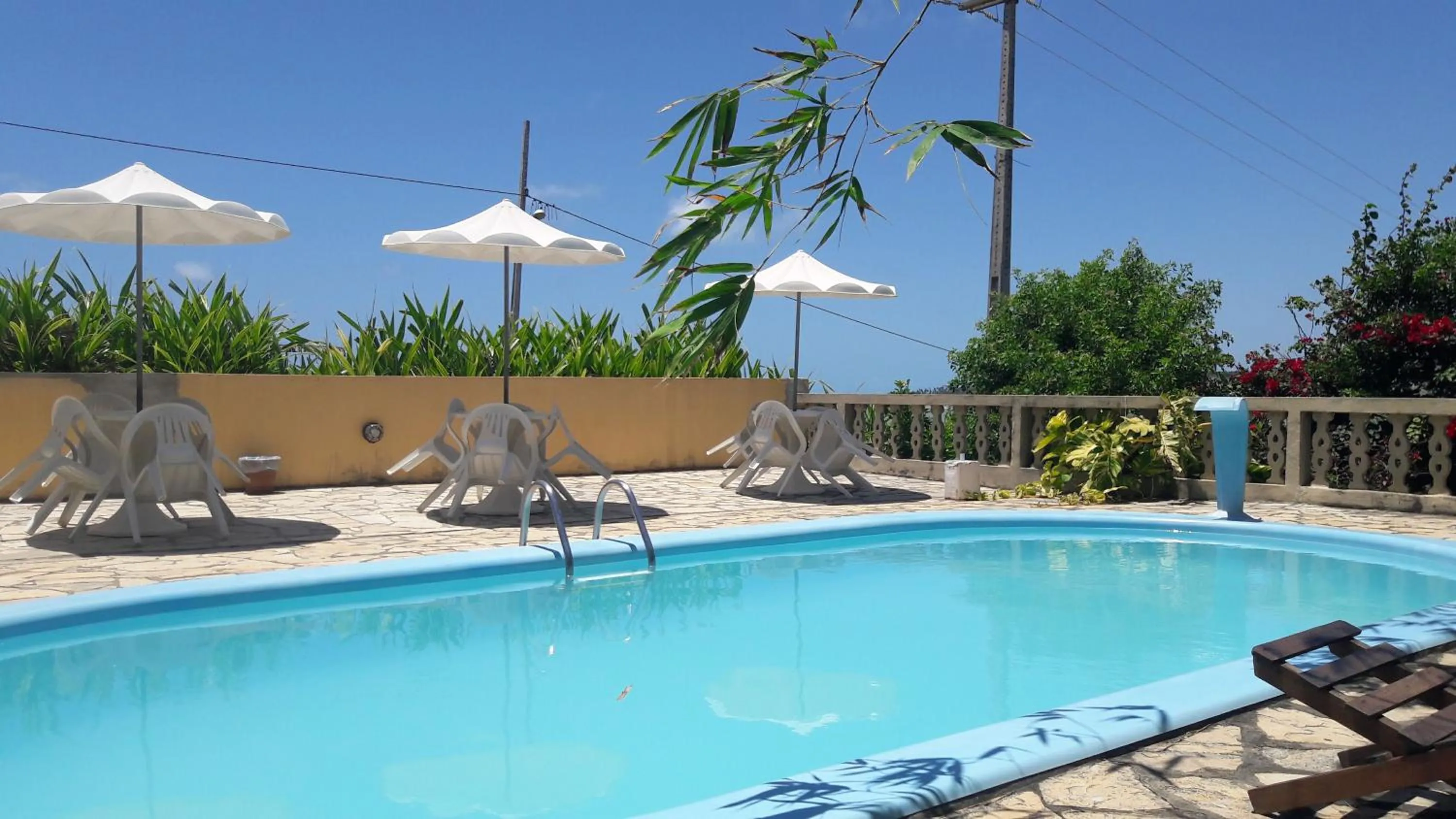 Pool view in Pousada Laguna