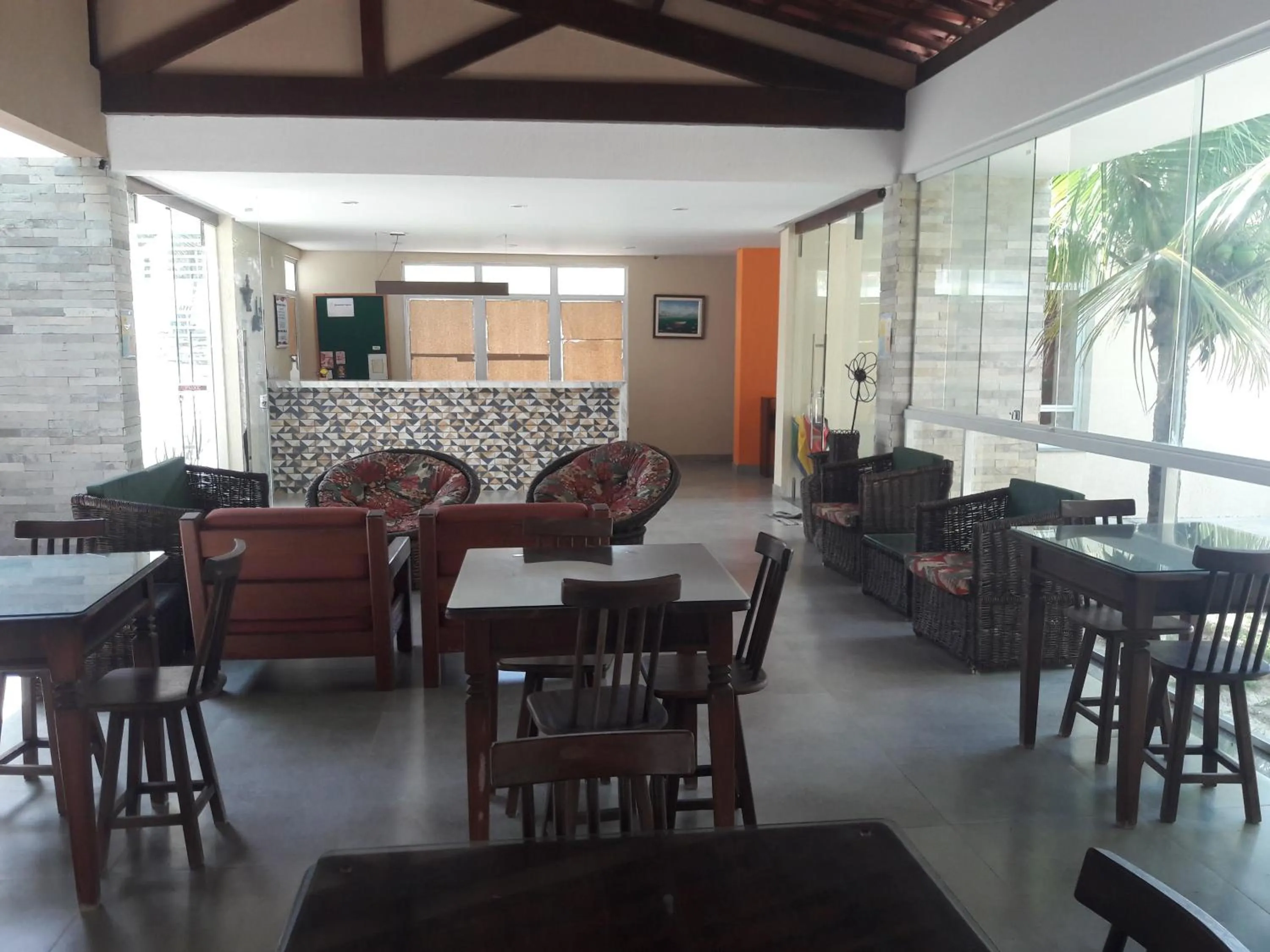 Restaurant/places to eat in Pousada Laguna