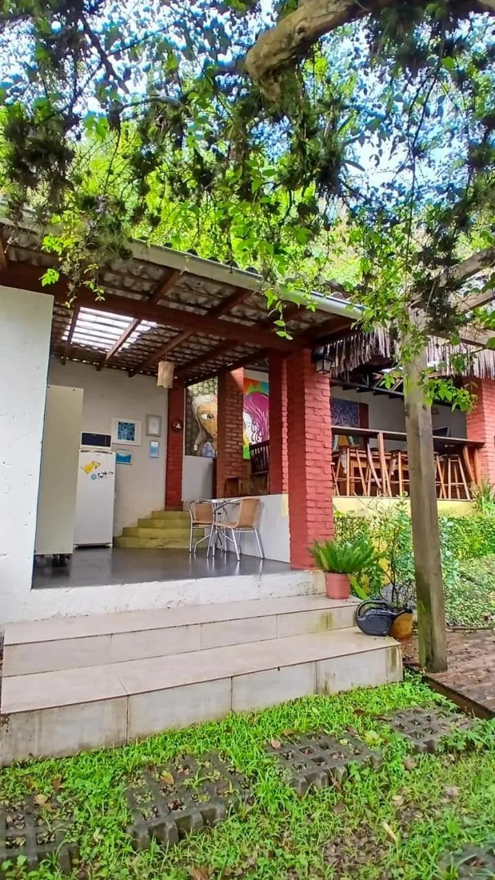 Property building in Pousada Green