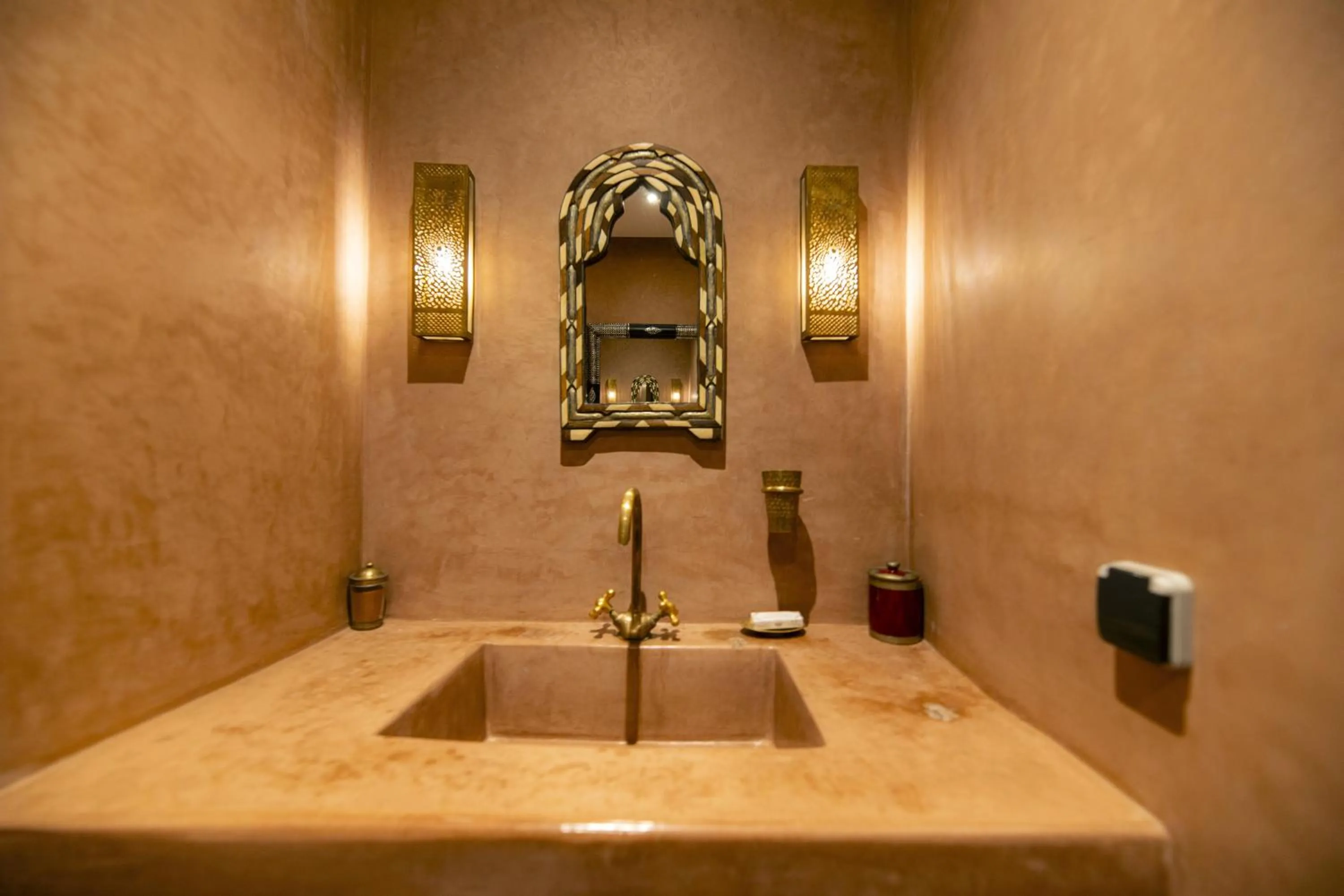 Riad 64 Maison D'hôtes & Spa