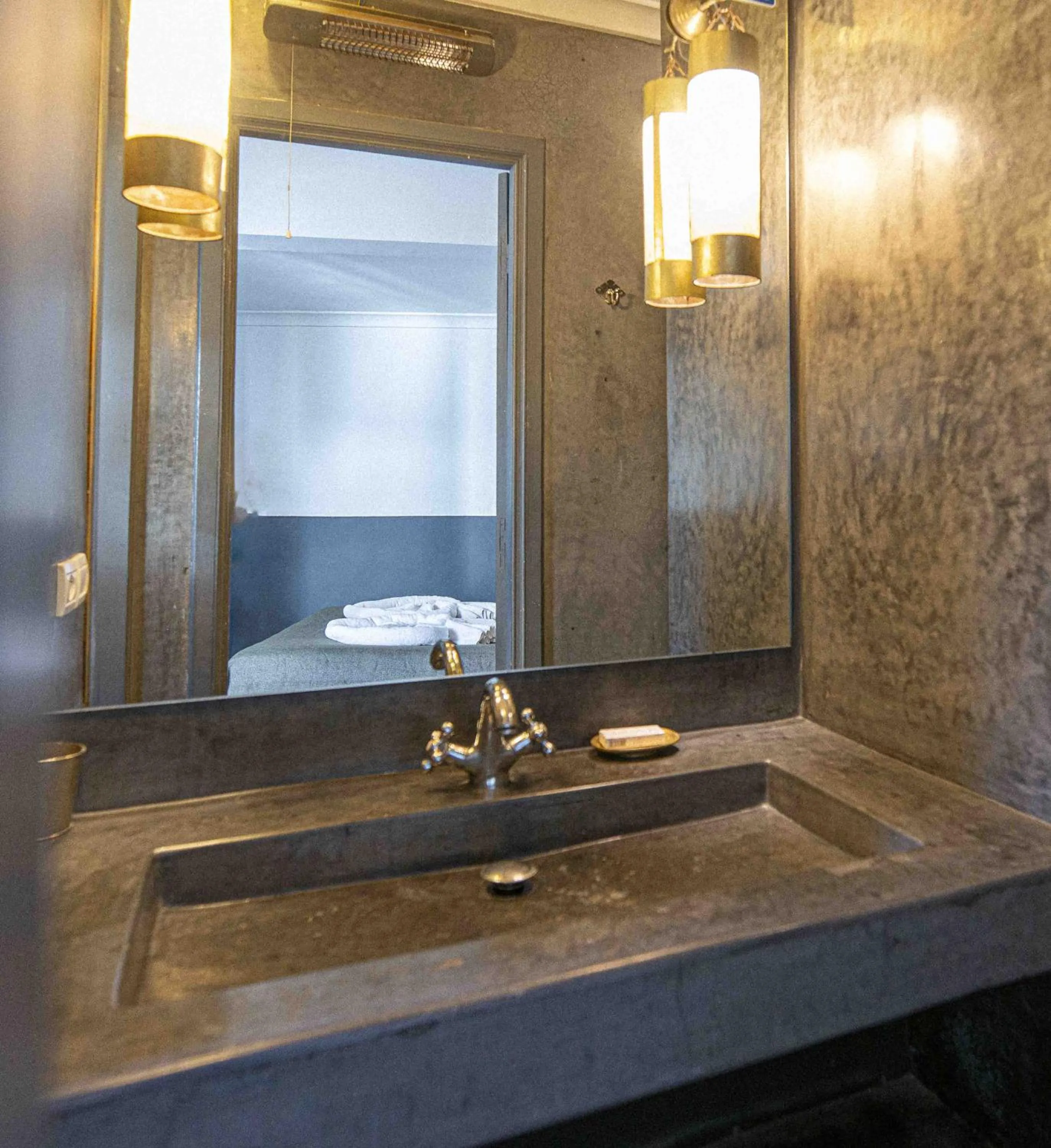 Riad 64 Maison D'hôtes & Spa