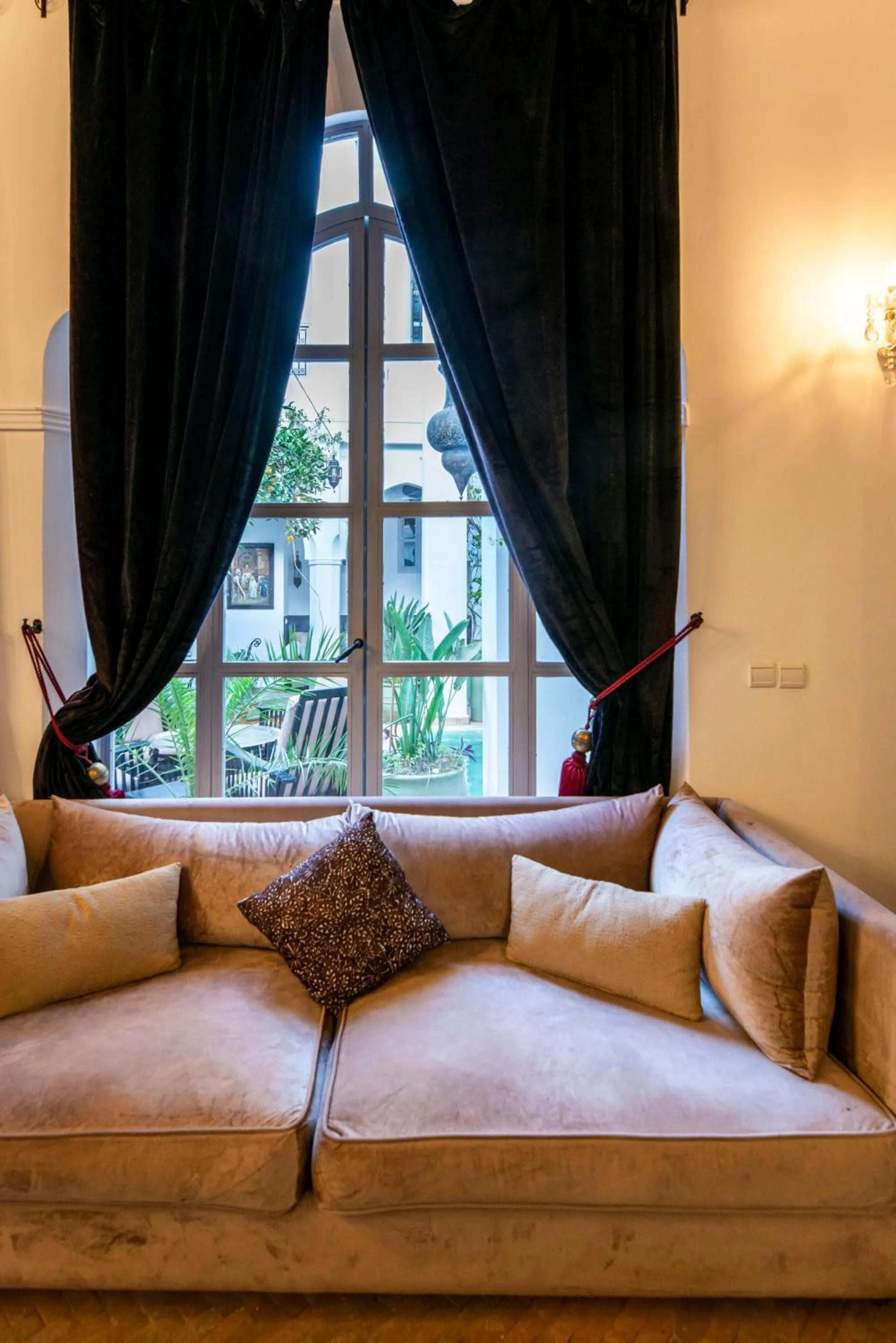 Bed in Riad 64 Maison D'hôtes & Spa