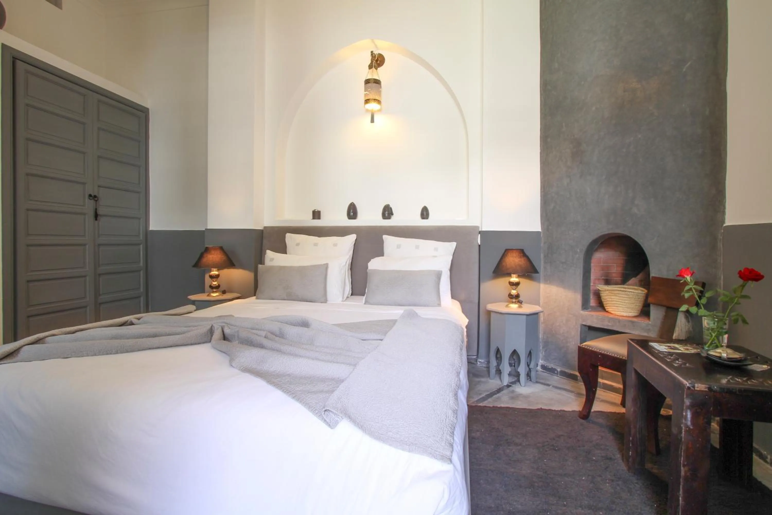 Bed in Riad 64 Maison D'hôtes & Spa