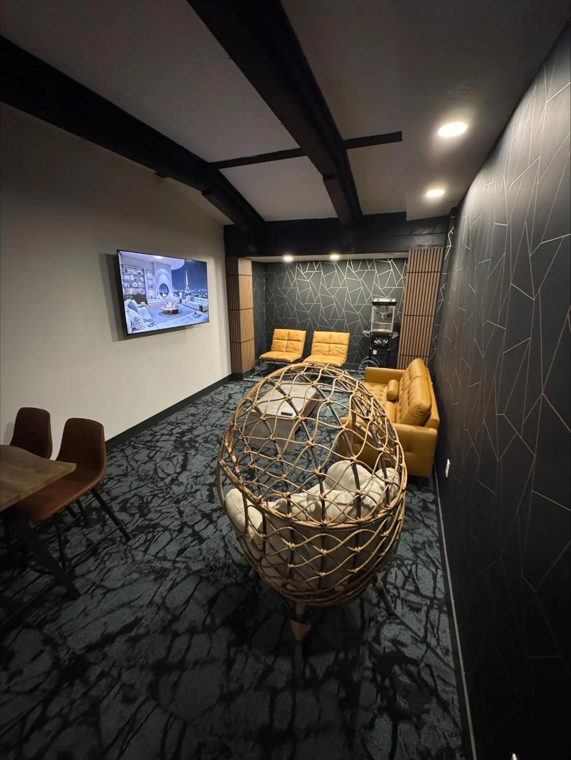 Lounge or bar in Waterways, A Boutique Hotel