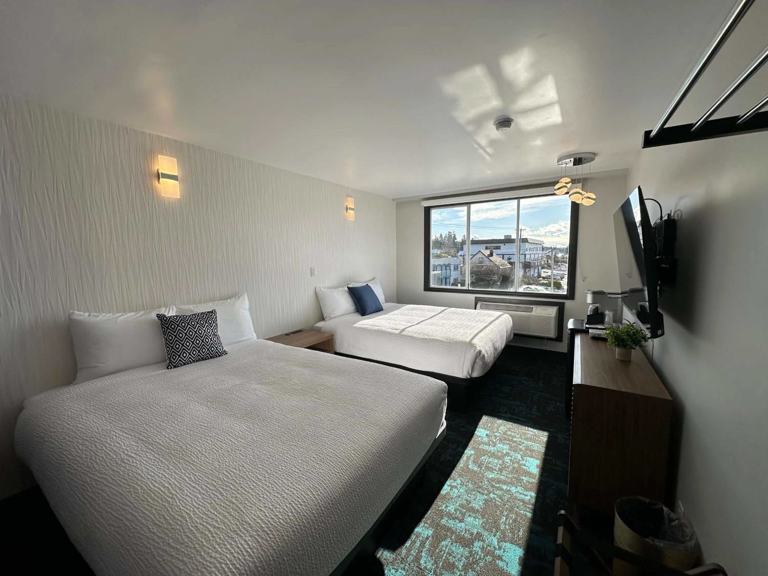 TV and multimedia, Bed in Waterways, A Boutique Hotel