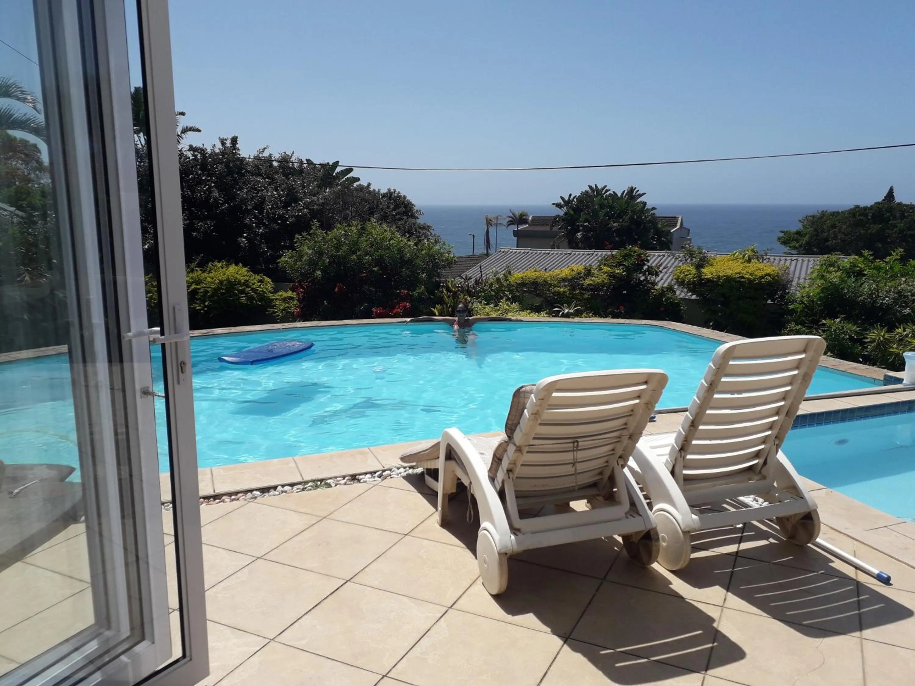 Sea view in Song of the Whales