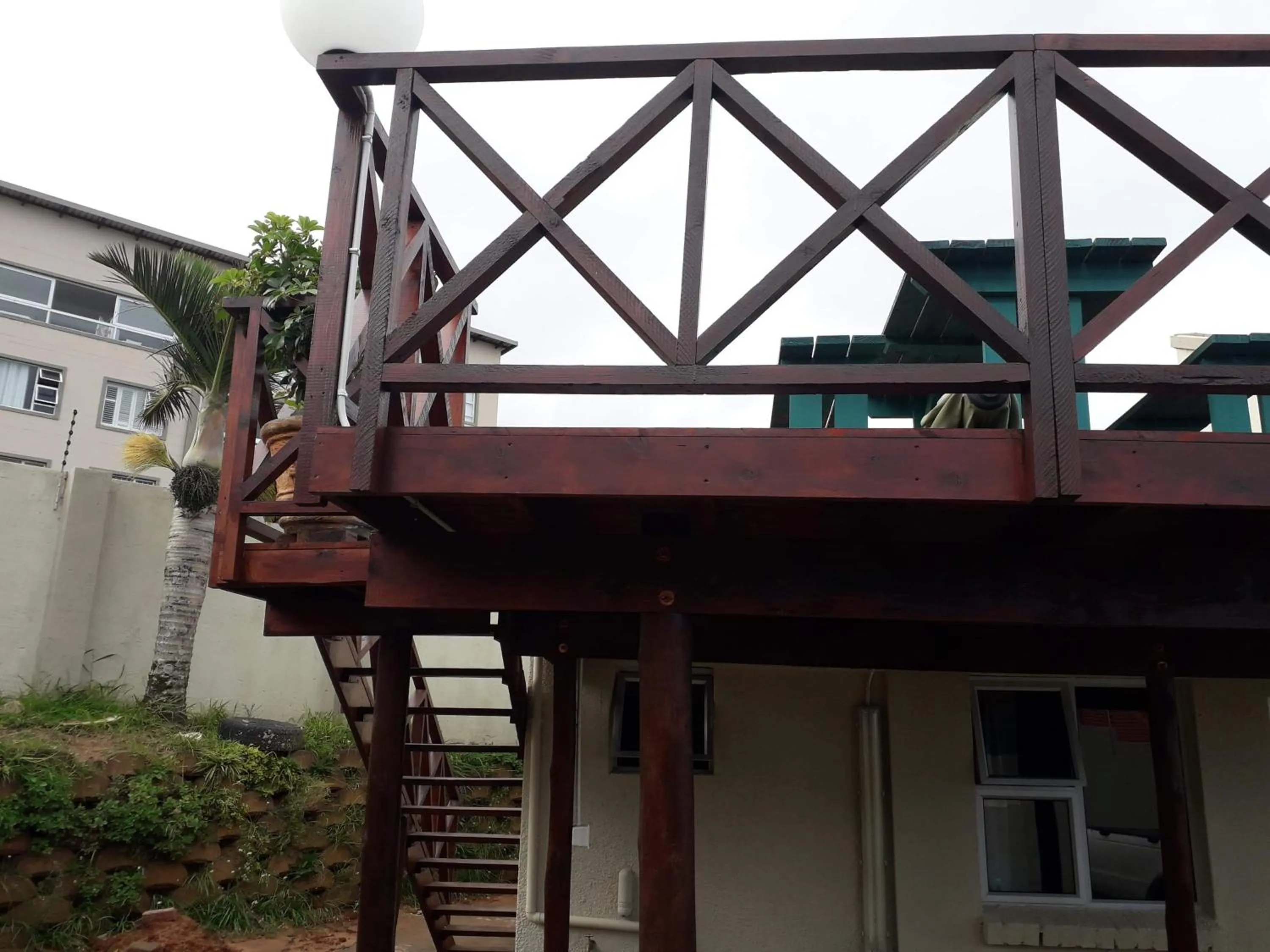 Balcony/Terrace in Song of the Whales